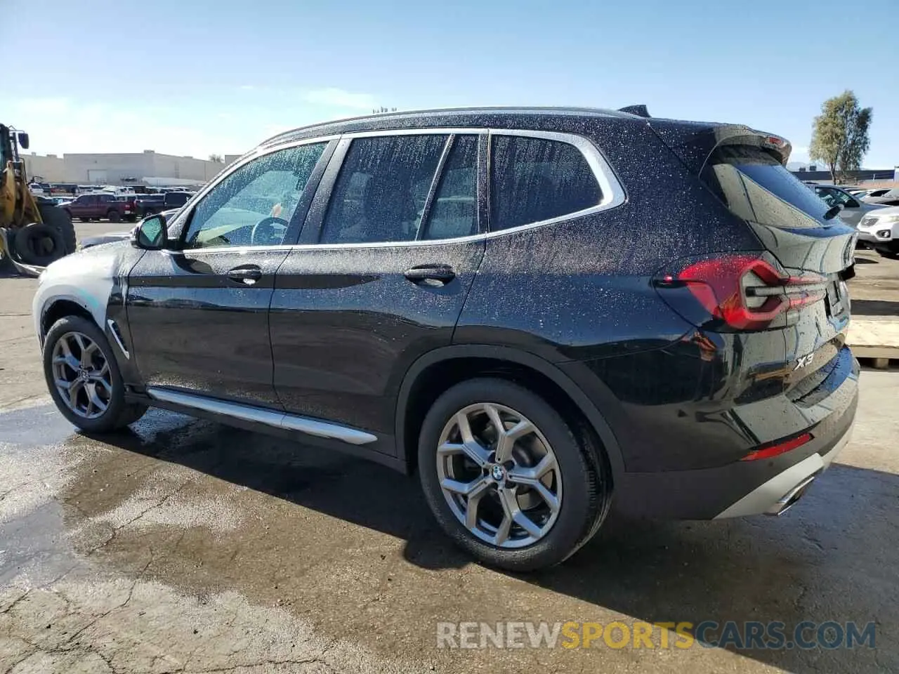 2 fotografías del automóvil dañado 5UX43DP08R9V83012 BMW X3 2024