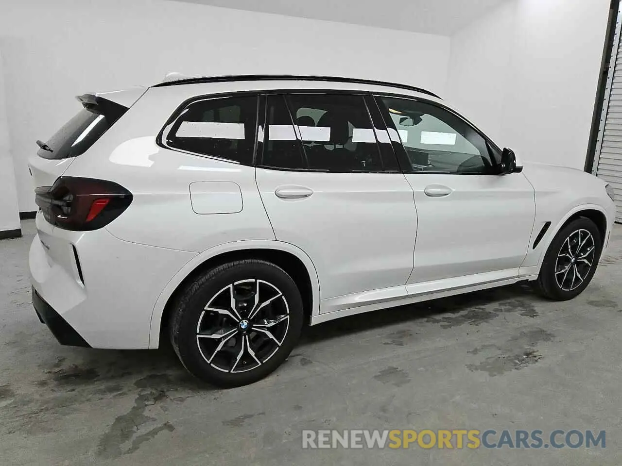 3 fotografías del automóvil dañado 5UX43DP08R9W57559 BMW X3 2024