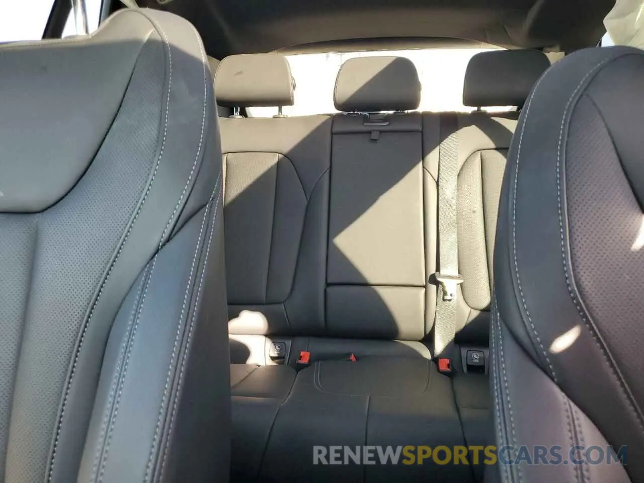10 fotografías del automóvil dañado 5UX43DP09R9T40180 BMW X3 2024
