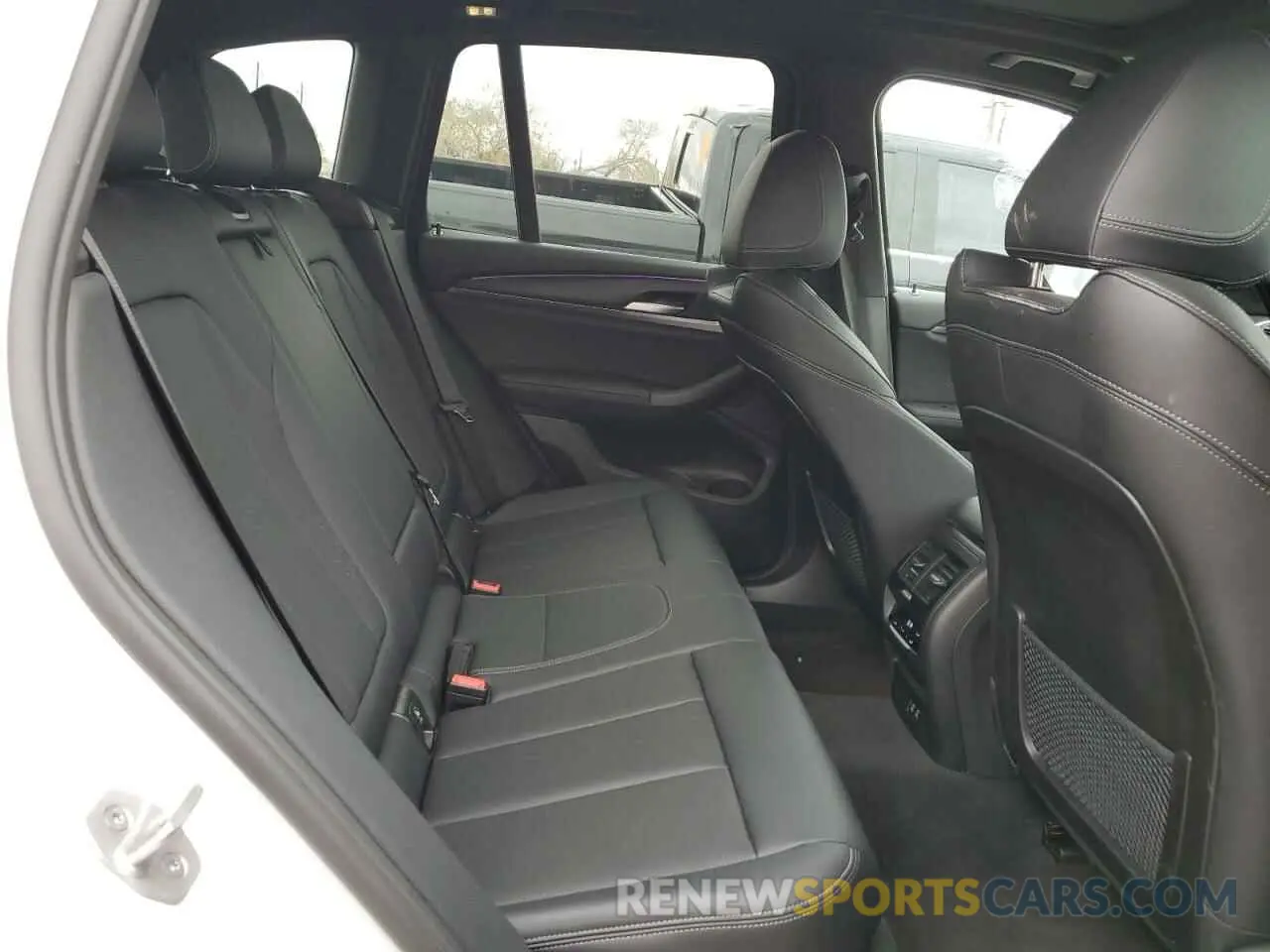 11 fotografías del automóvil dañado 5UX43DP09R9W15174 BMW X3 2024
