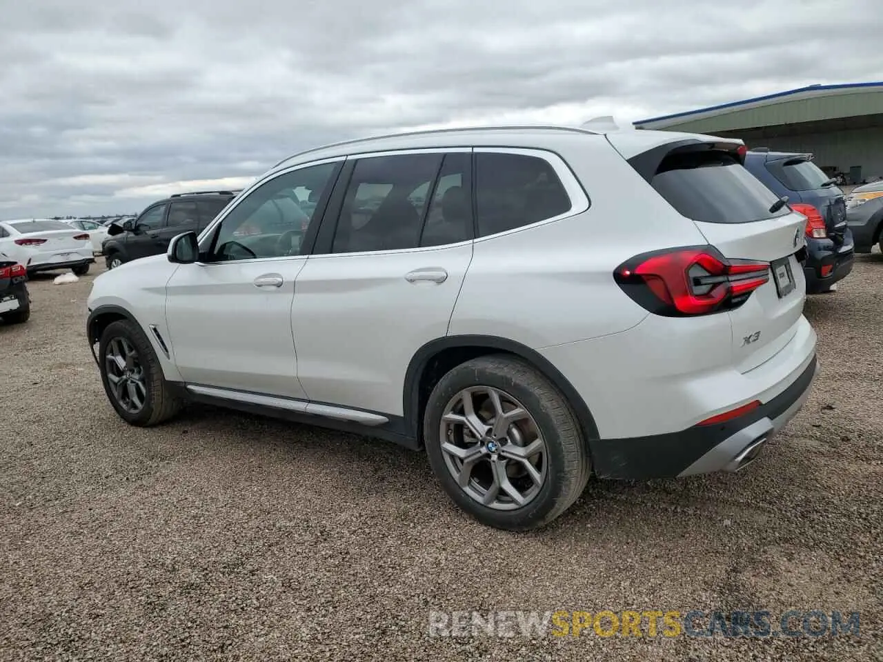 2 fotografías del automóvil dañado 5UX43DP09R9W15174 BMW X3 2024