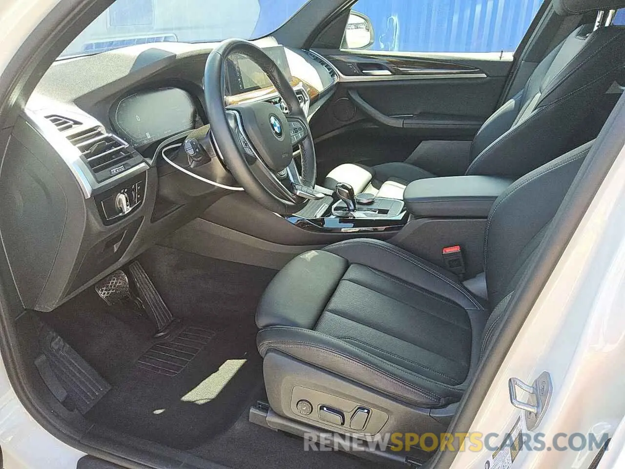 7 fotografías del automóvil dañado 5UX43DP0XR9V08098 BMW X3 2024