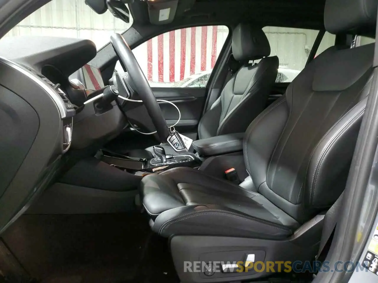7 fotografías del automóvil dañado 5UX53DP00R9T56983 BMW X3 2024