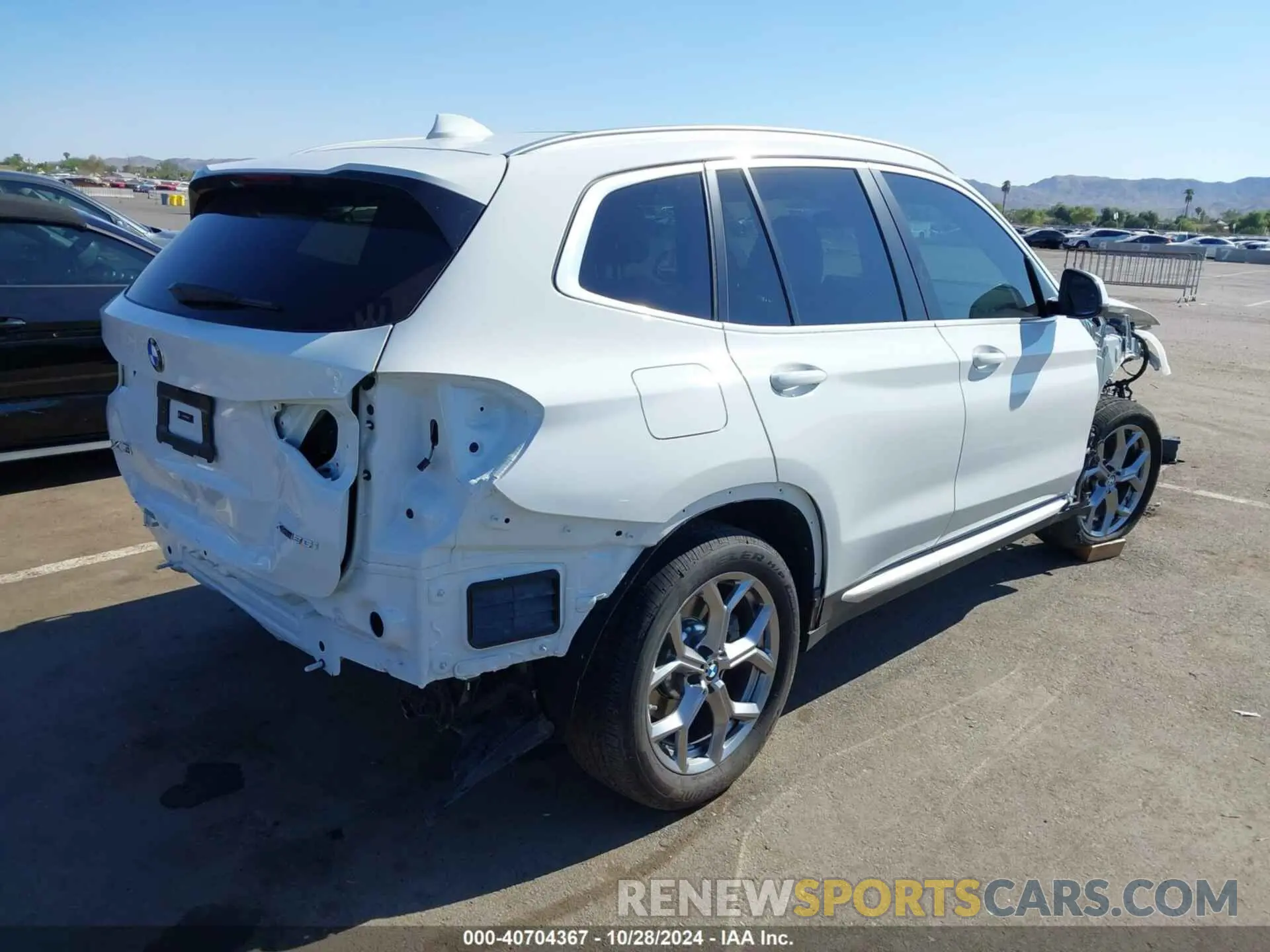 4 fotografías del automóvil dañado 5UX53DP00R9V82800 BMW X3 2024