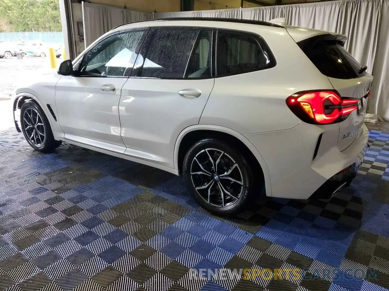2 fotografías del automóvil dañado 5UX53DP03R9W57506 BMW X3 2024