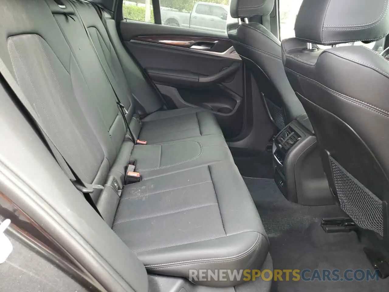 11 fotografías del automóvil dañado 5UX53DP05R9V07610 BMW X3 2024