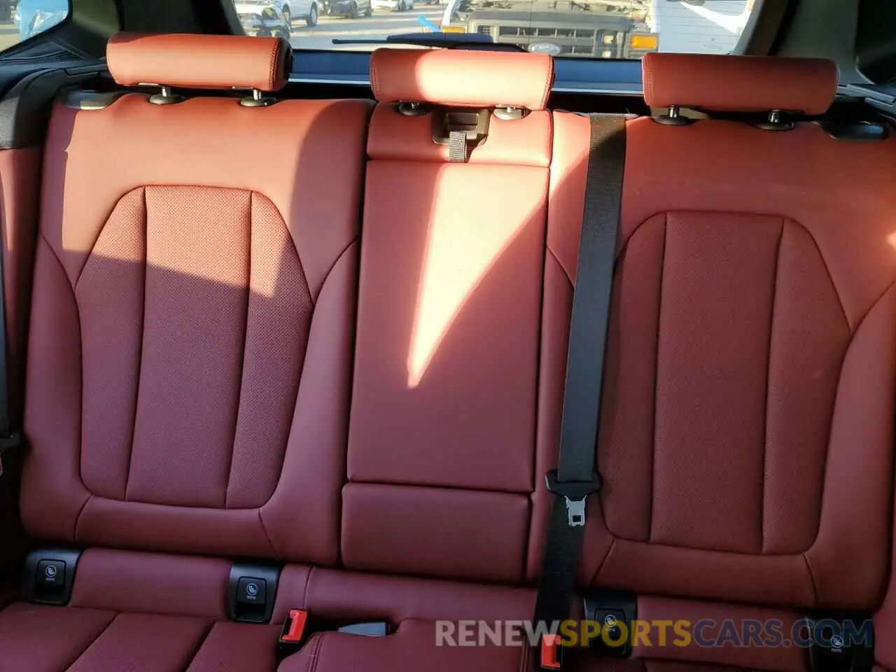 10 fotografías del automóvil dañado 5UX53DP05R9V44172 BMW X3 2024