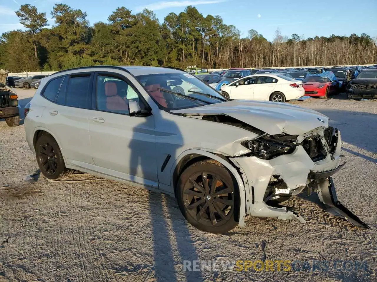 4 fotografías del automóvil dañado 5UX53DP05R9V44172 BMW X3 2024