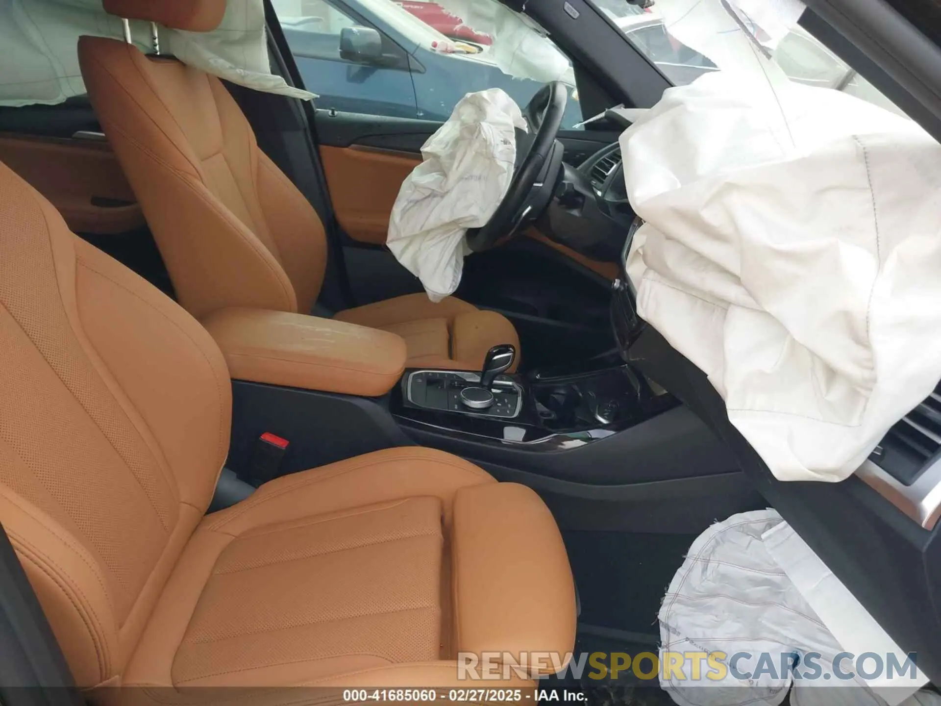 5 fotografías del automóvil dañado 5UX53DP05R9V58301 BMW X3 2024
