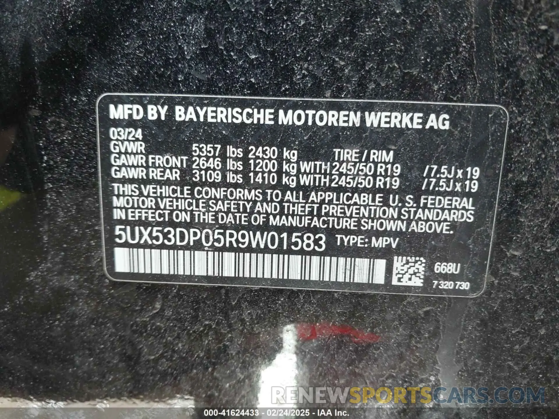 9 fotografías del automóvil dañado 5UX53DP05R9W01583 BMW X3 2024