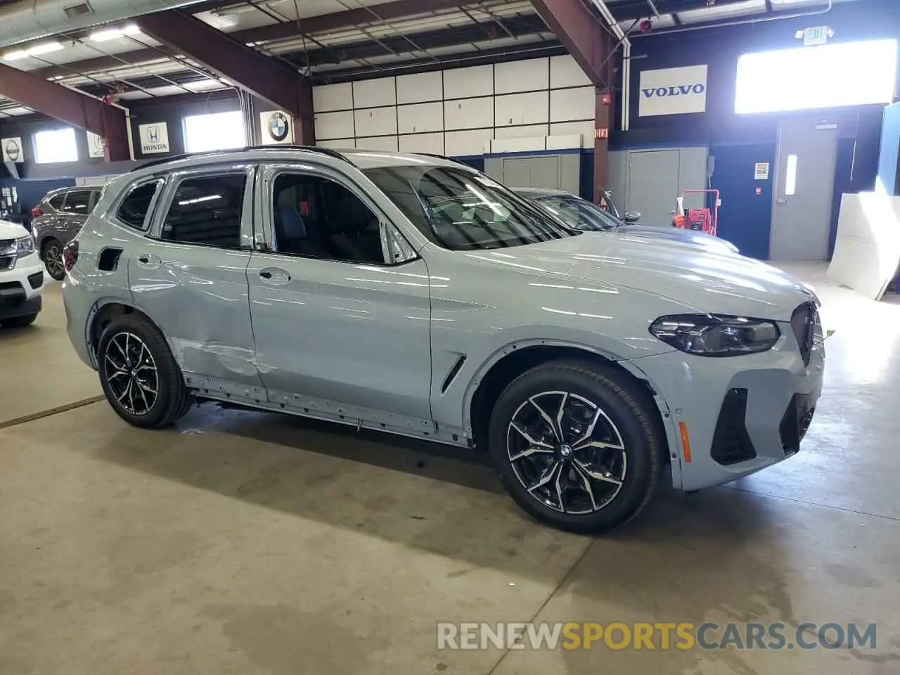 4 fotografías del automóvil dañado 5UX53DP07R9X26620 BMW X3 2024