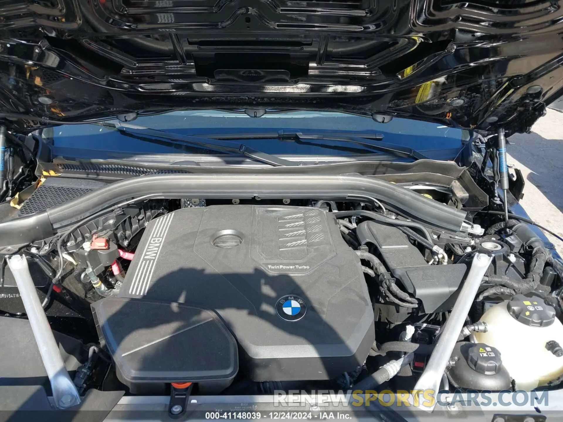 10 fotografías del automóvil dañado 5UX53DP09R9V54316 BMW X3 2024