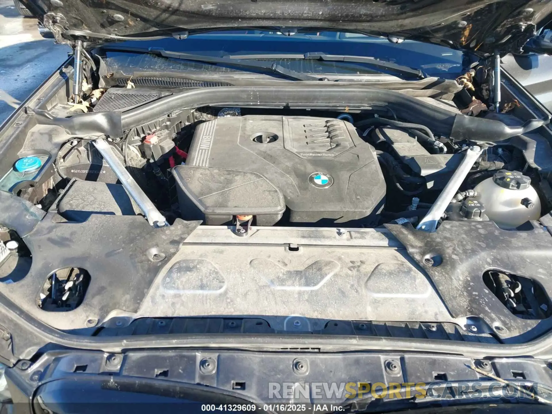 10 fotografías del automóvil dañado 5UX53DP0XR9T83432 BMW X3 2024