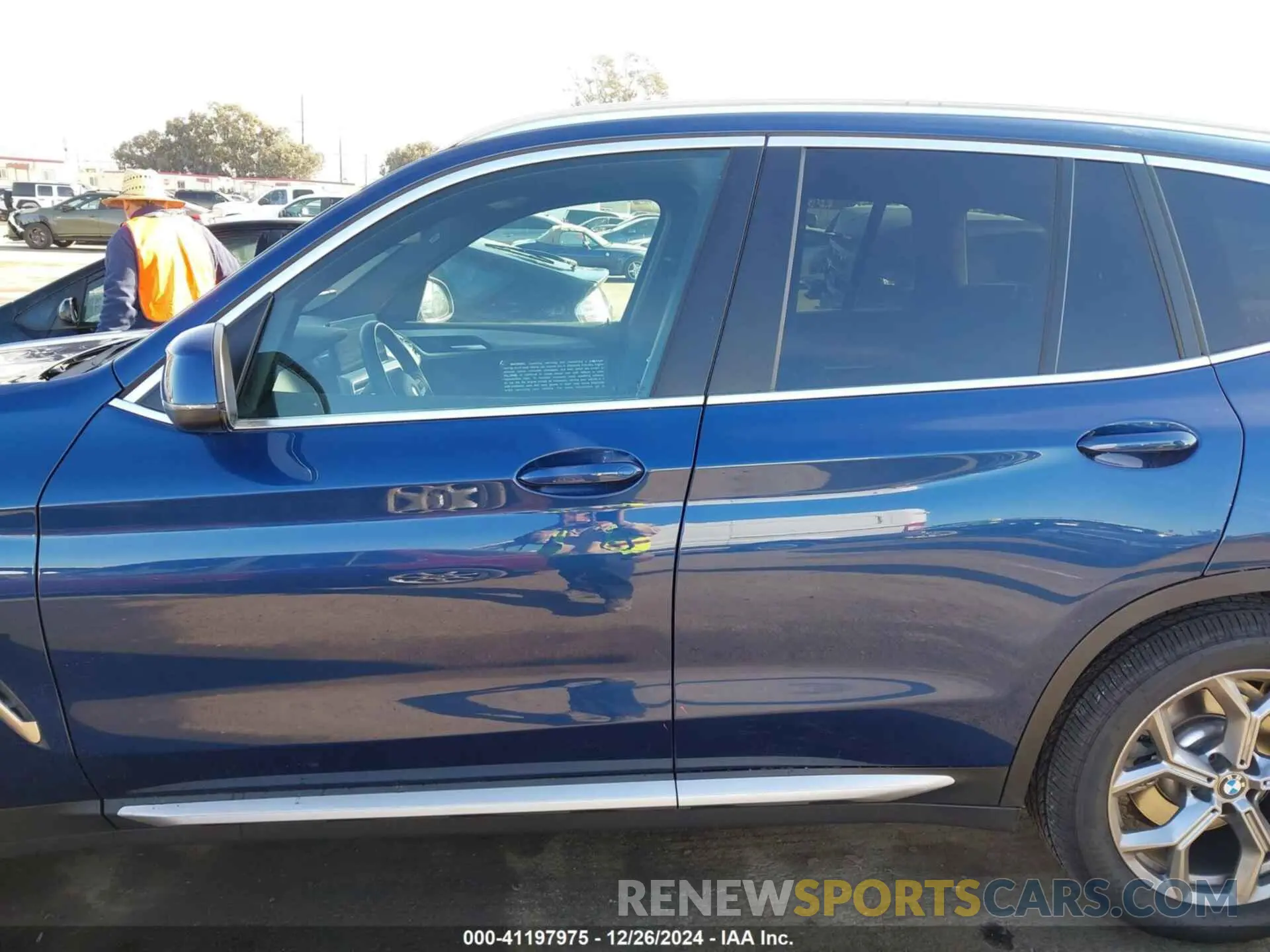 14 fotografías del automóvil dañado 5UX53DP0XR9V24046 BMW X3 2024