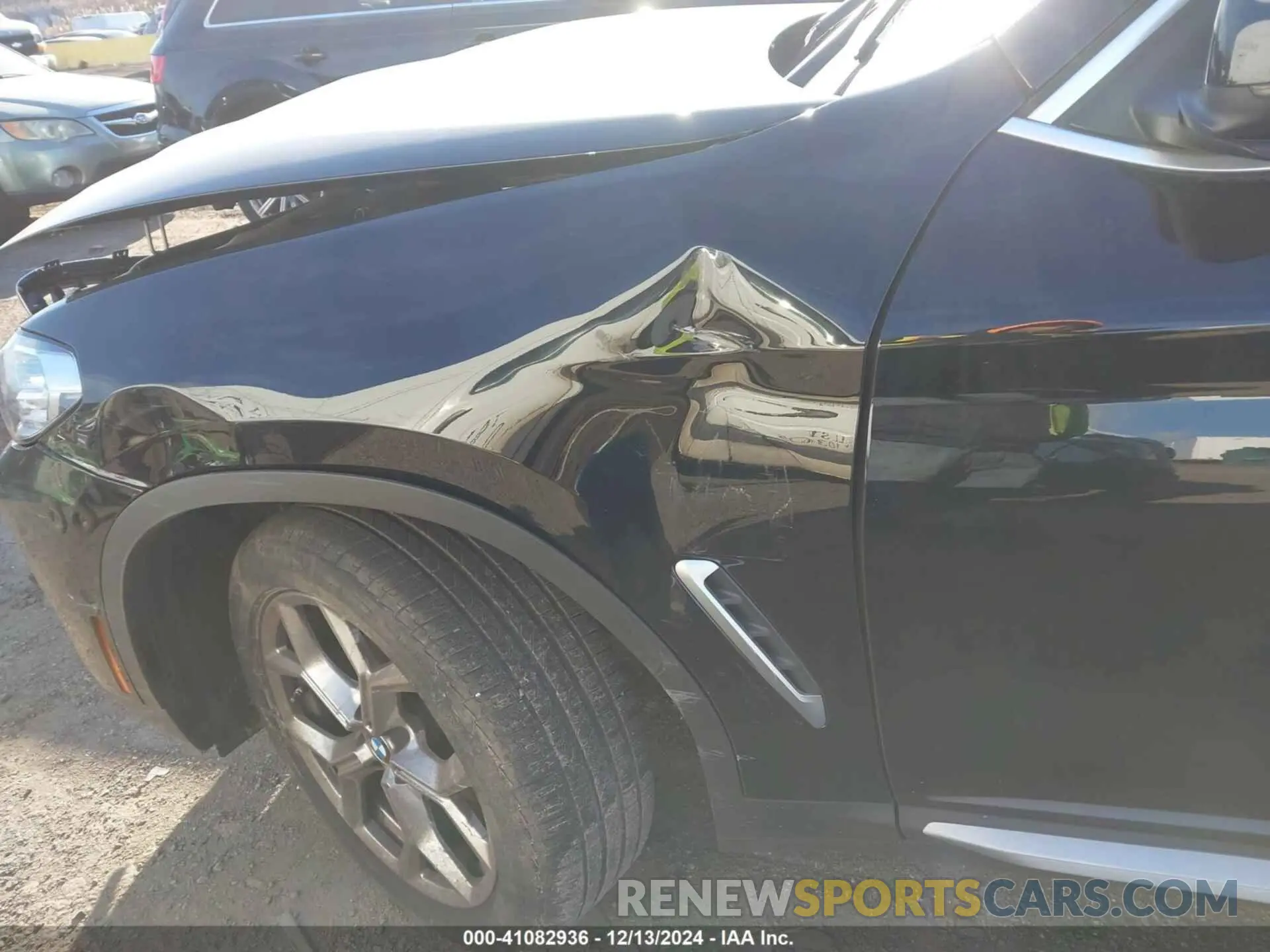 17 fotografías del automóvil dañado 5UX53DP0XR9W49676 BMW X3 2024