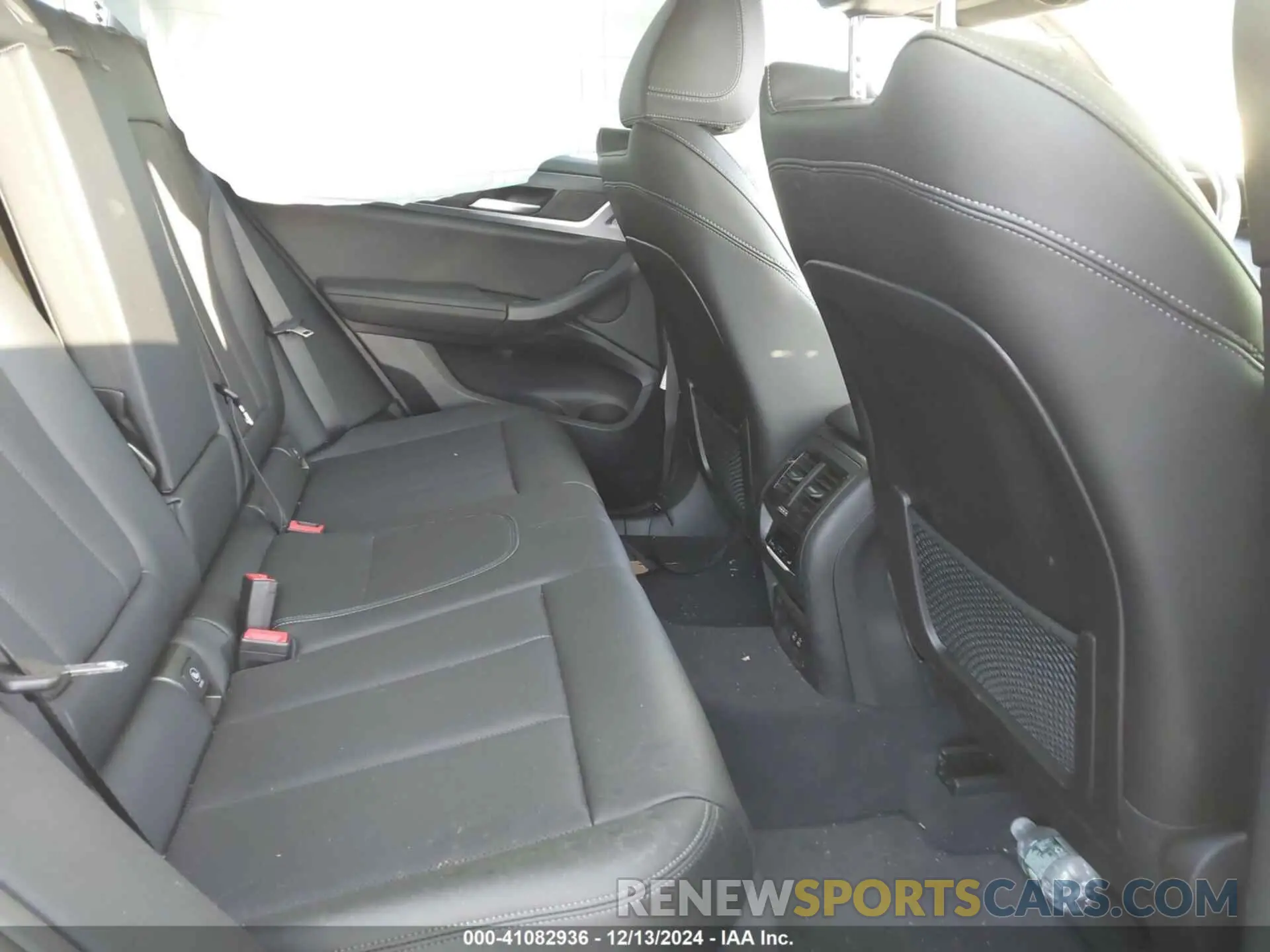 8 fotografías del automóvil dañado 5UX53DP0XR9W49676 BMW X3 2024