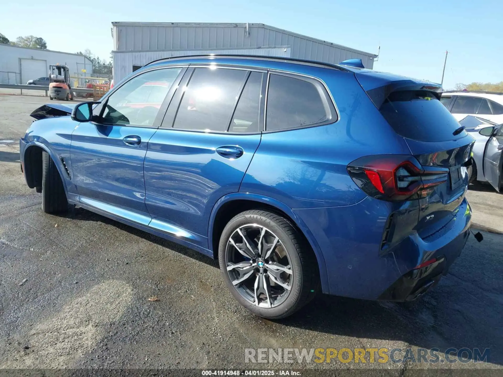 3 fotografías del automóvil dañado 5UX83DP09R9V30255 BMW X3 2024