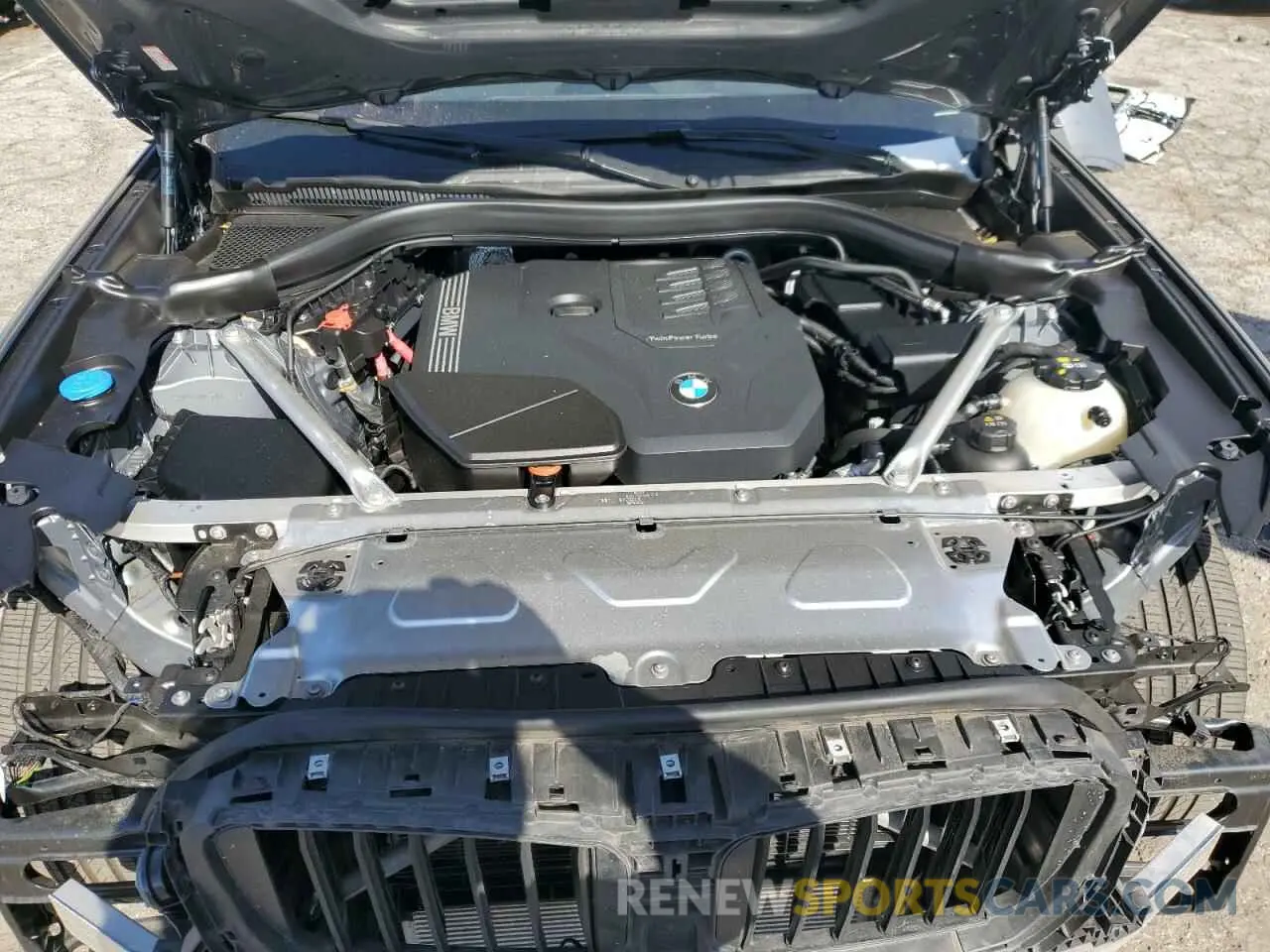 12 fotografías del automóvil dañado WBX47DP03RN261152 BMW X3 2024