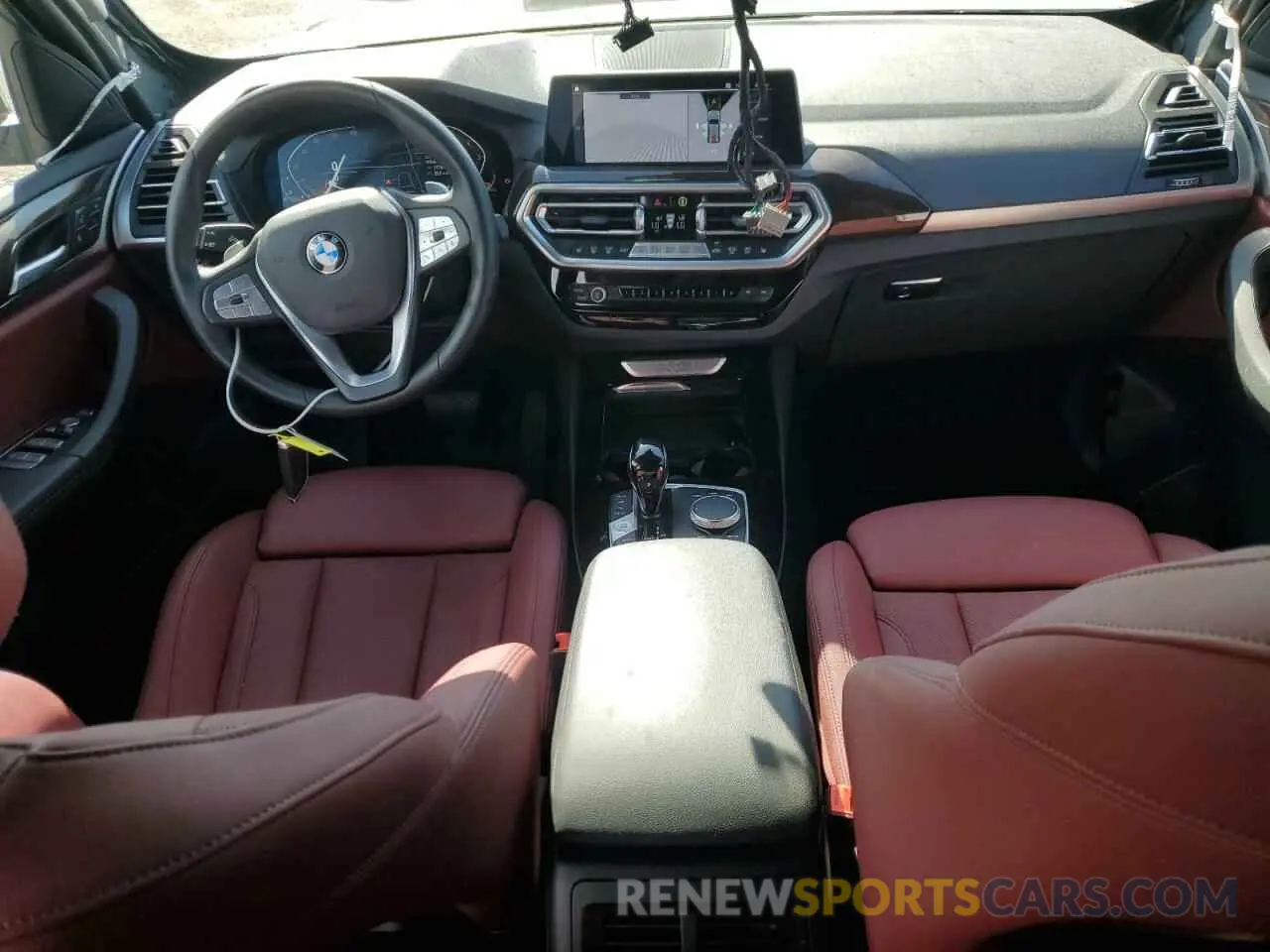8 fotografías del automóvil dañado WBX47DP03RN261152 BMW X3 2024