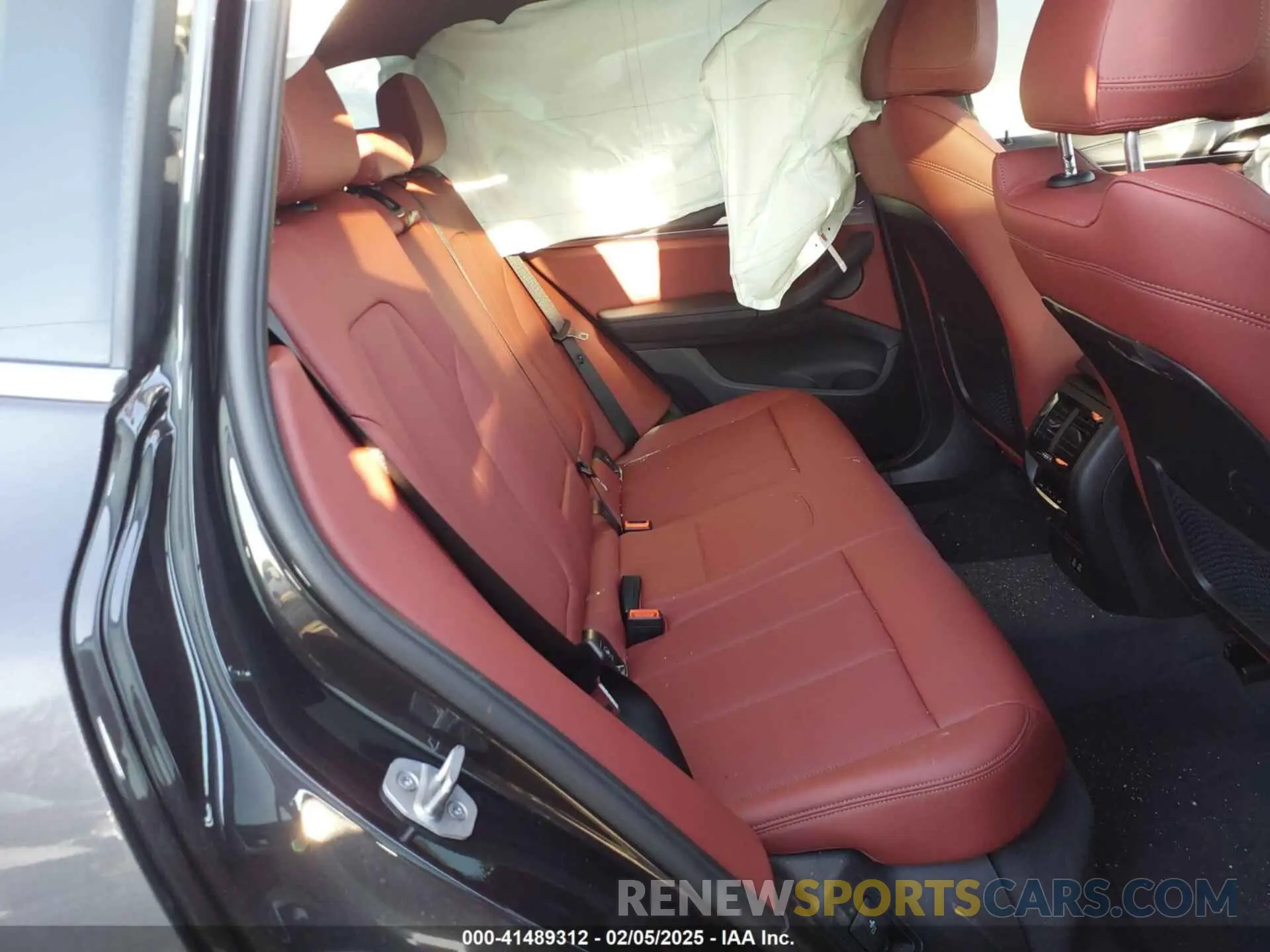 8 fotografías del automóvil dañado WBX47DP03RN289159 BMW X3 2024
