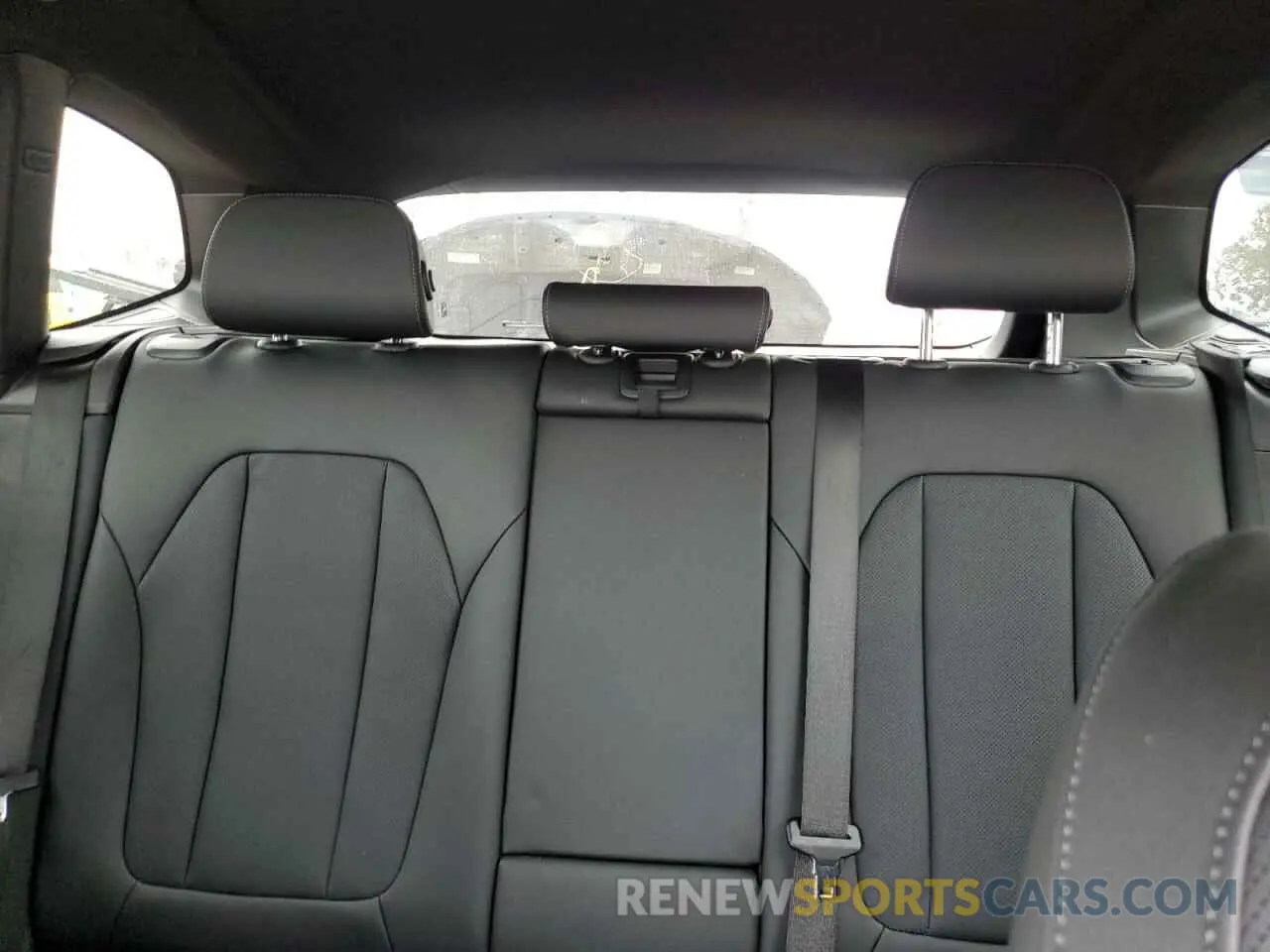 10 fotografías del automóvil dañado WBX47DP04RN287713 BMW X3 2024