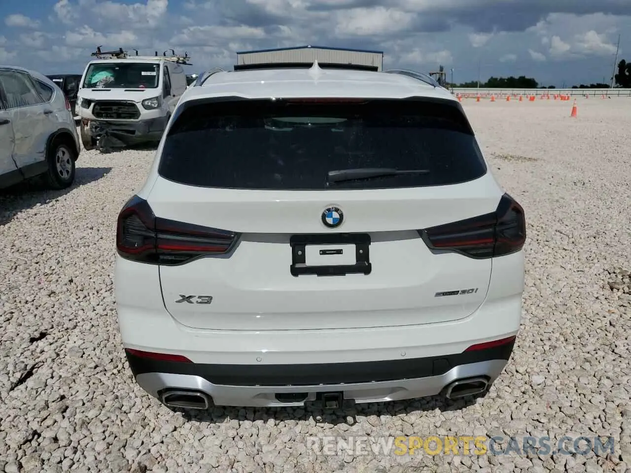 6 fotografías del automóvil dañado WBX47DP05RN252811 BMW X3 2024