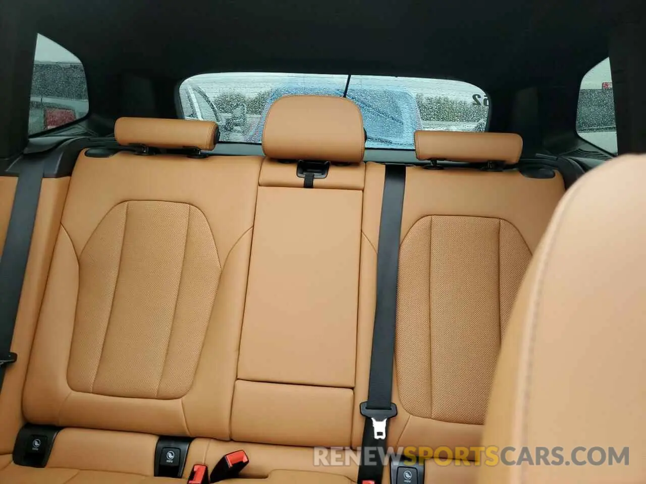 10 fotografías del automóvil dañado WBX47DP05RN275280 BMW X3 2024