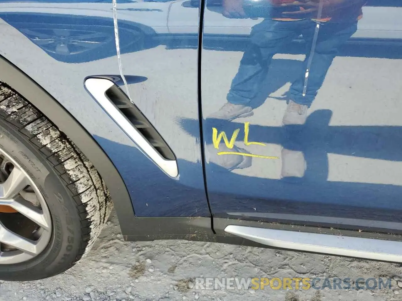 13 fotografías del automóvil dañado WBX47DP05RN275280 BMW X3 2024