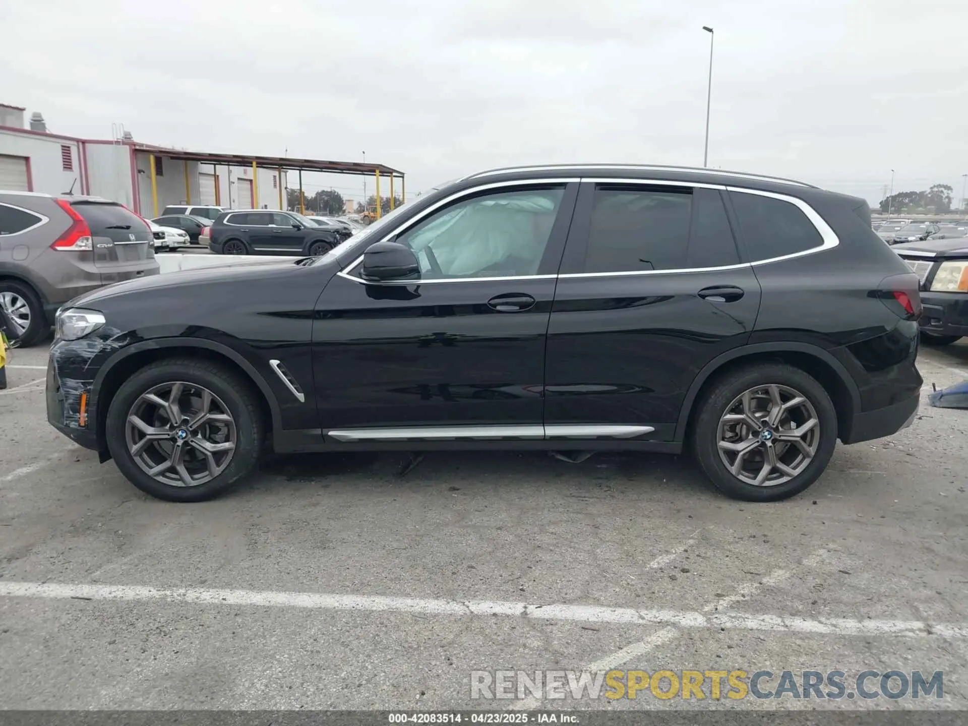 13 fotografías del automóvil dañado WBX47DP06RN261517 BMW X3 2024