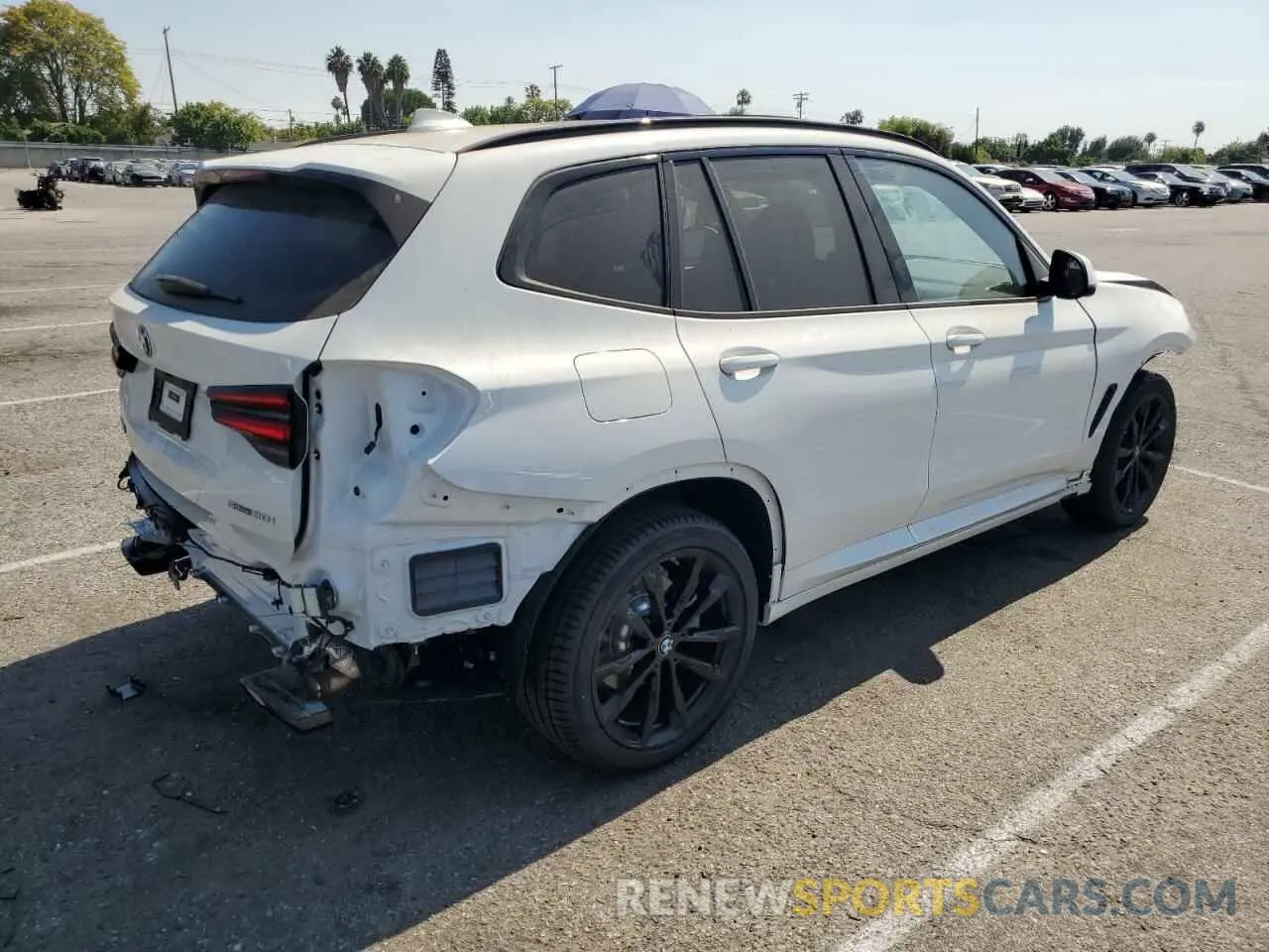 3 fotografías del automóvil dañado WBX47DP07RN282571 BMW X3 2024