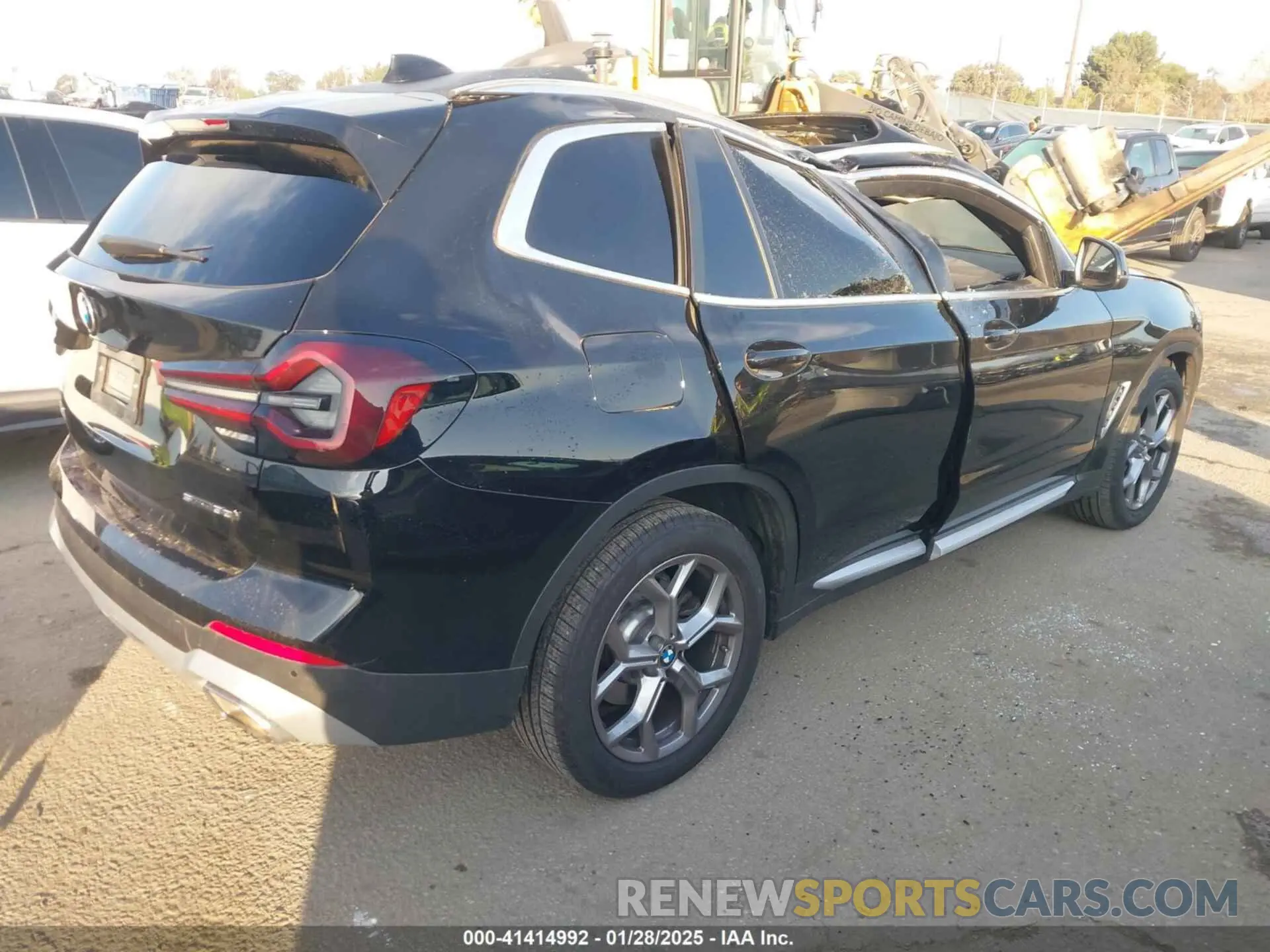 4 fotografías del automóvil dañado WBX47DP0XRN261570 BMW X3 2024