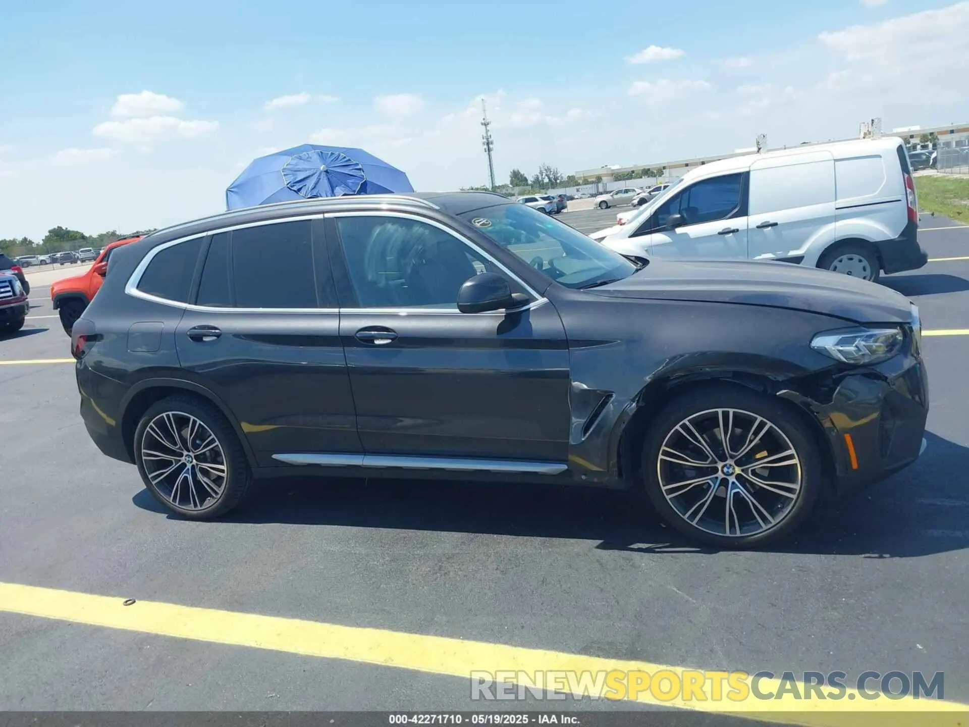13 fotografías del automóvil dañado WBX47DP0XRN280846 BMW X3 2024