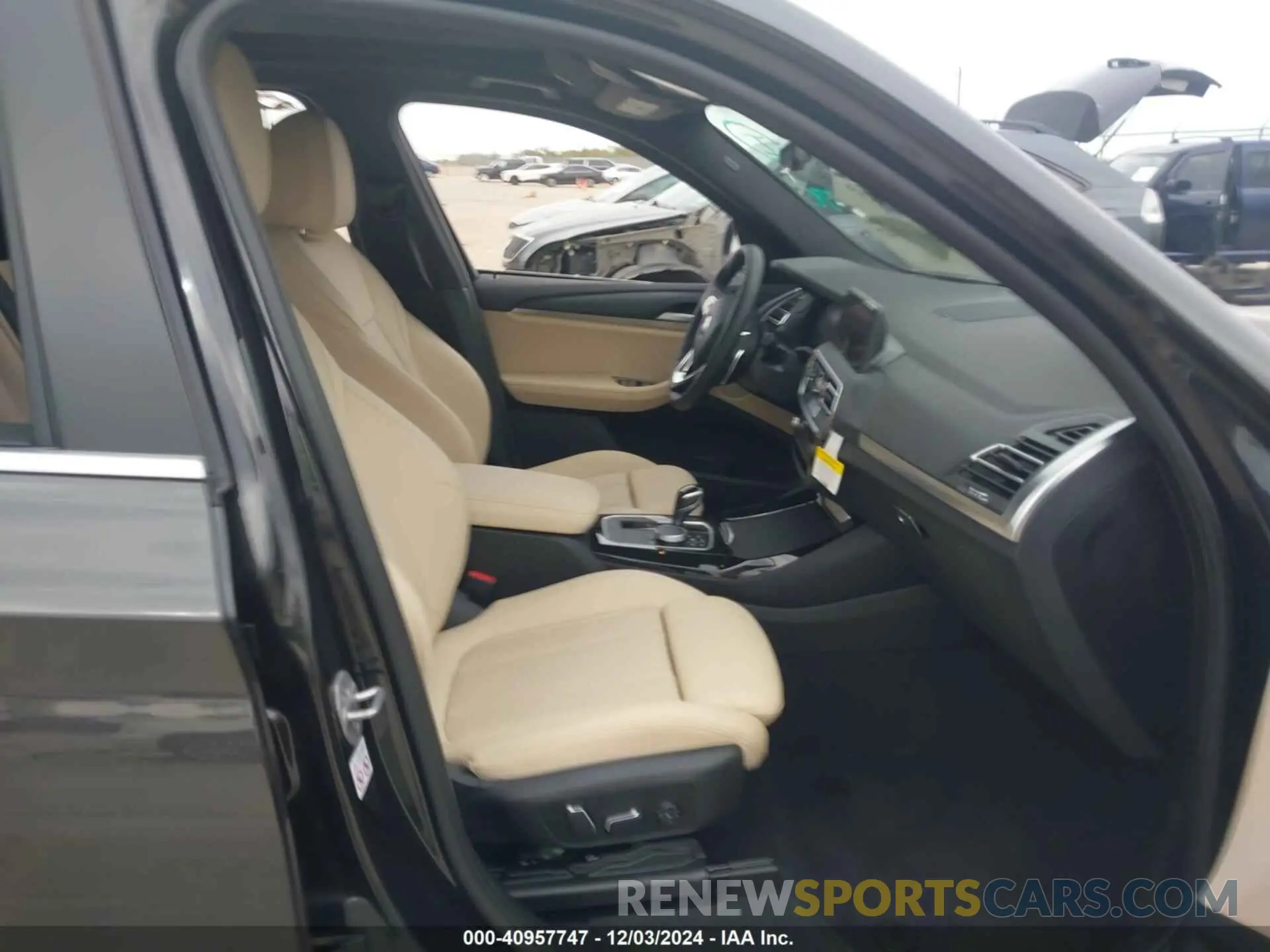 5 fotografías del automóvil dañado WBX47DP0XRN310010 BMW X3 2024