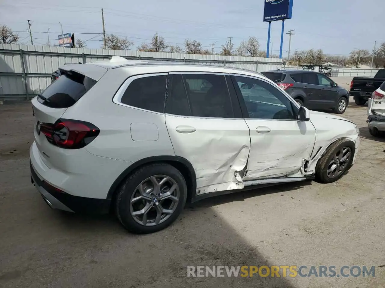 3 fotografías del automóvil dañado WBX57DP05RN302675 BMW X3 2024