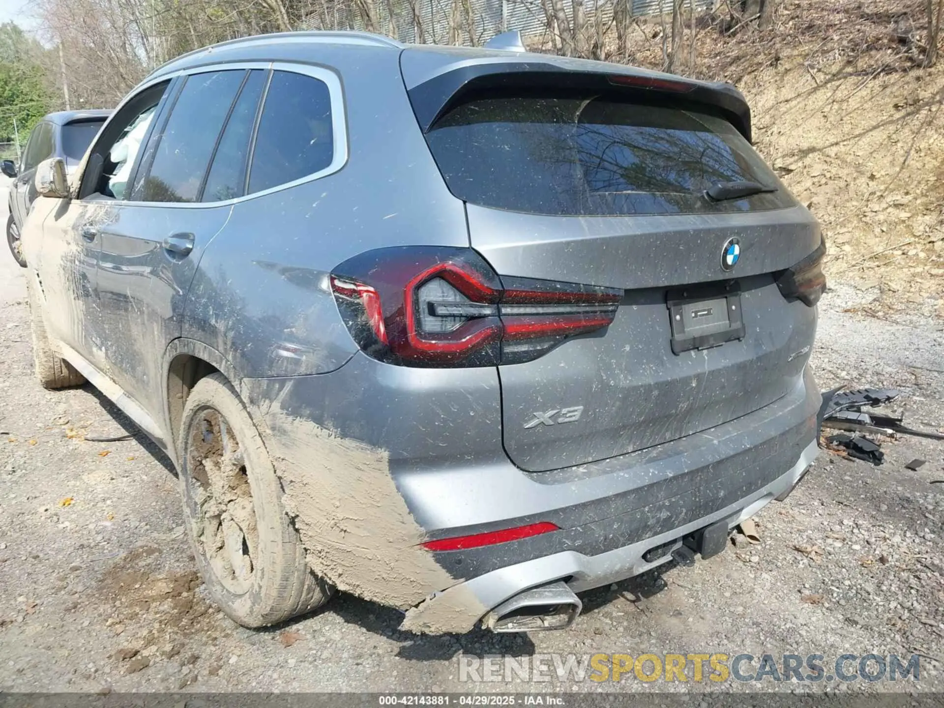 12 fotografías del automóvil dañado WBX57DP0XRN253280 BMW X3 2024