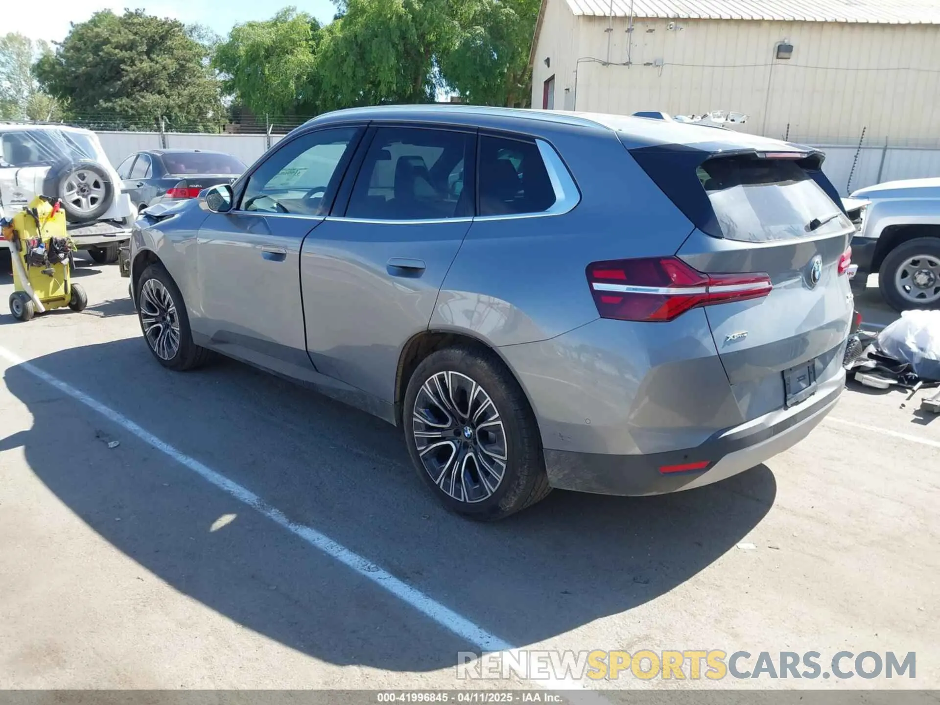 3 fotografías del automóvil dañado 5UX53GP04S9Y51212 BMW X3 2025