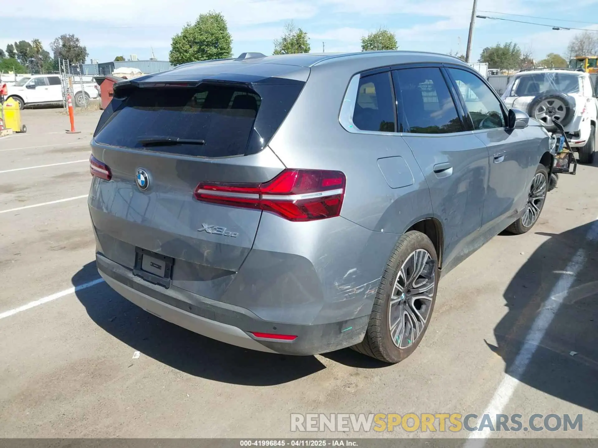 4 fotografías del automóvil dañado 5UX53GP04S9Y51212 BMW X3 2025