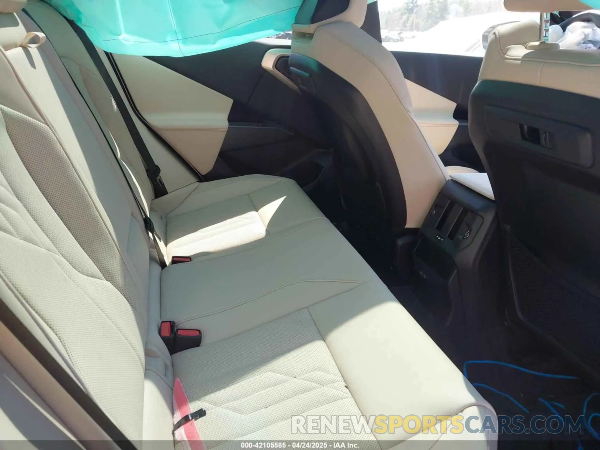 8 fotografías del automóvil dañado 5UX53GP0XS9012293 BMW X3 2025