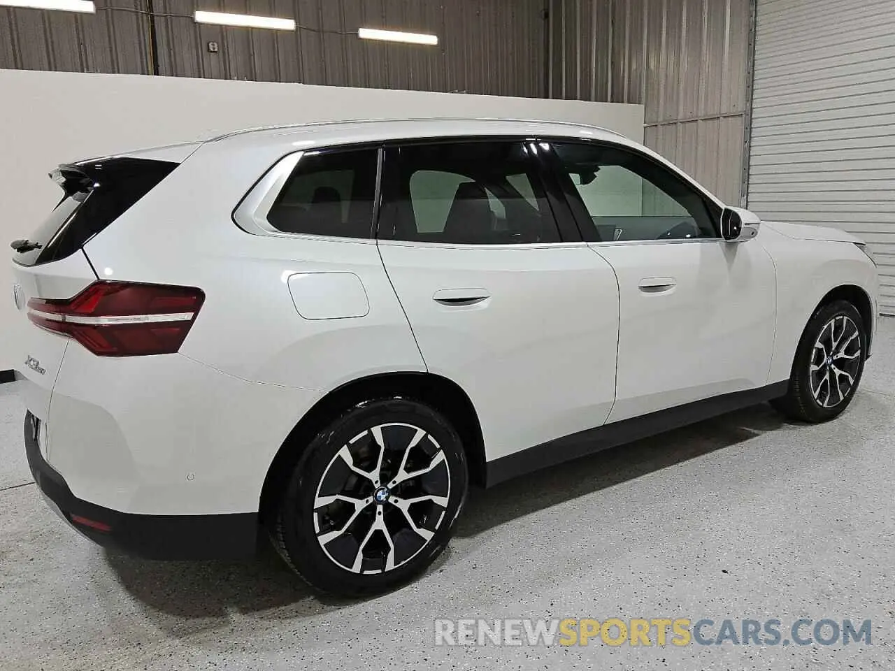 3 fotografías del automóvil dañado 5UX53GP00S9Y73174 BMW X3 30 XDRI 2025