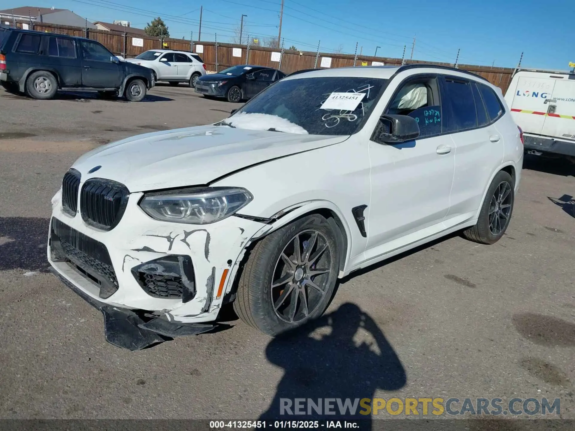 2 fotografías del automóvil dañado 5YMTS0C00LLT10307 BMW X3 M 2020