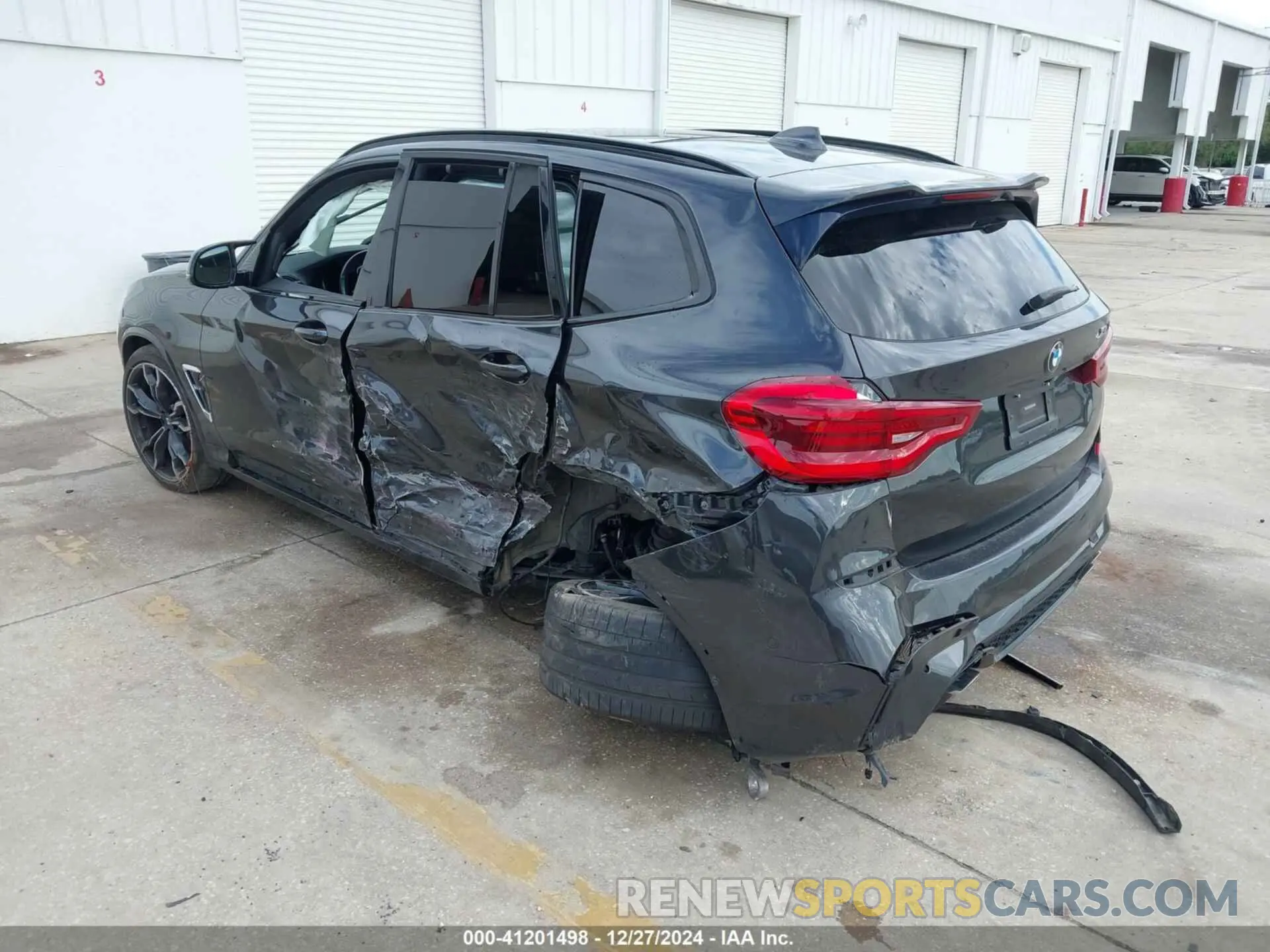 3 fotografías del automóvil dañado 5YMTS0C01LLT10364 BMW X3 M 2020