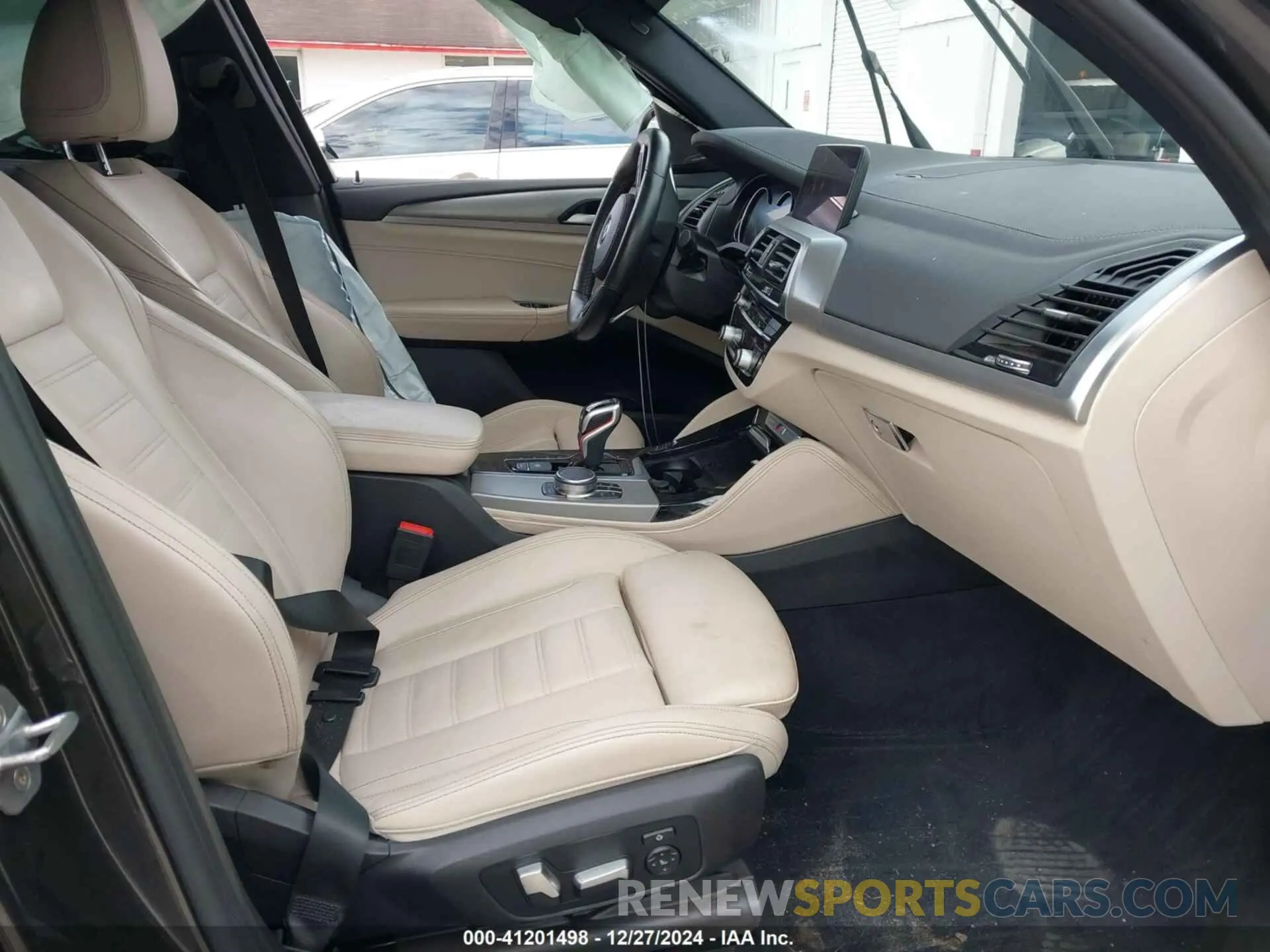 5 fotografías del automóvil dañado 5YMTS0C01LLT10364 BMW X3 M 2020