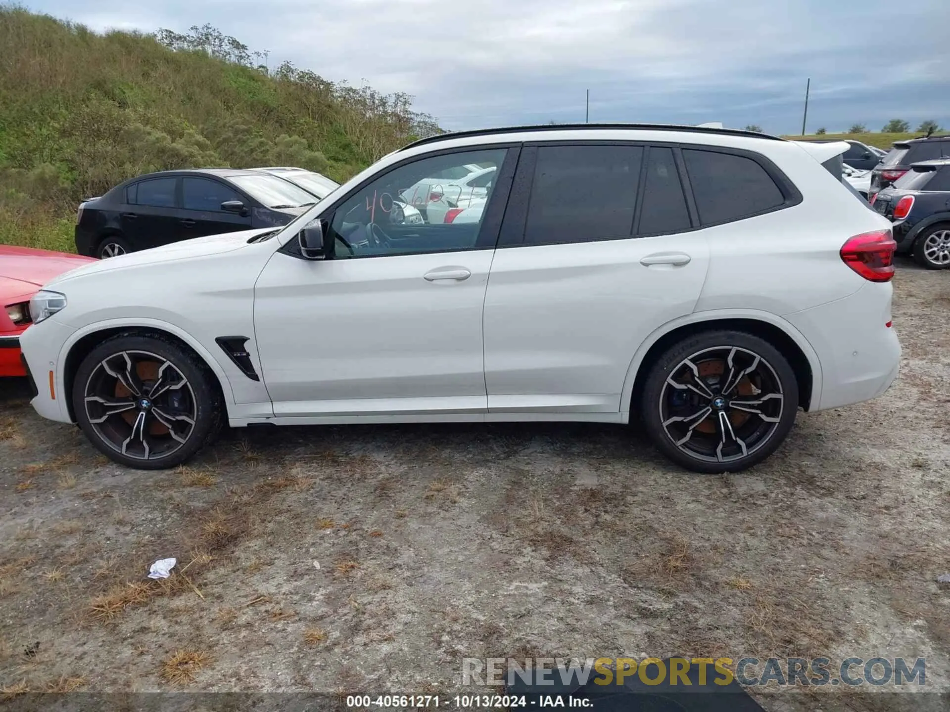 15 fotografías del automóvil dañado 5YMTS0C01LLT11157 BMW X3 M 2020