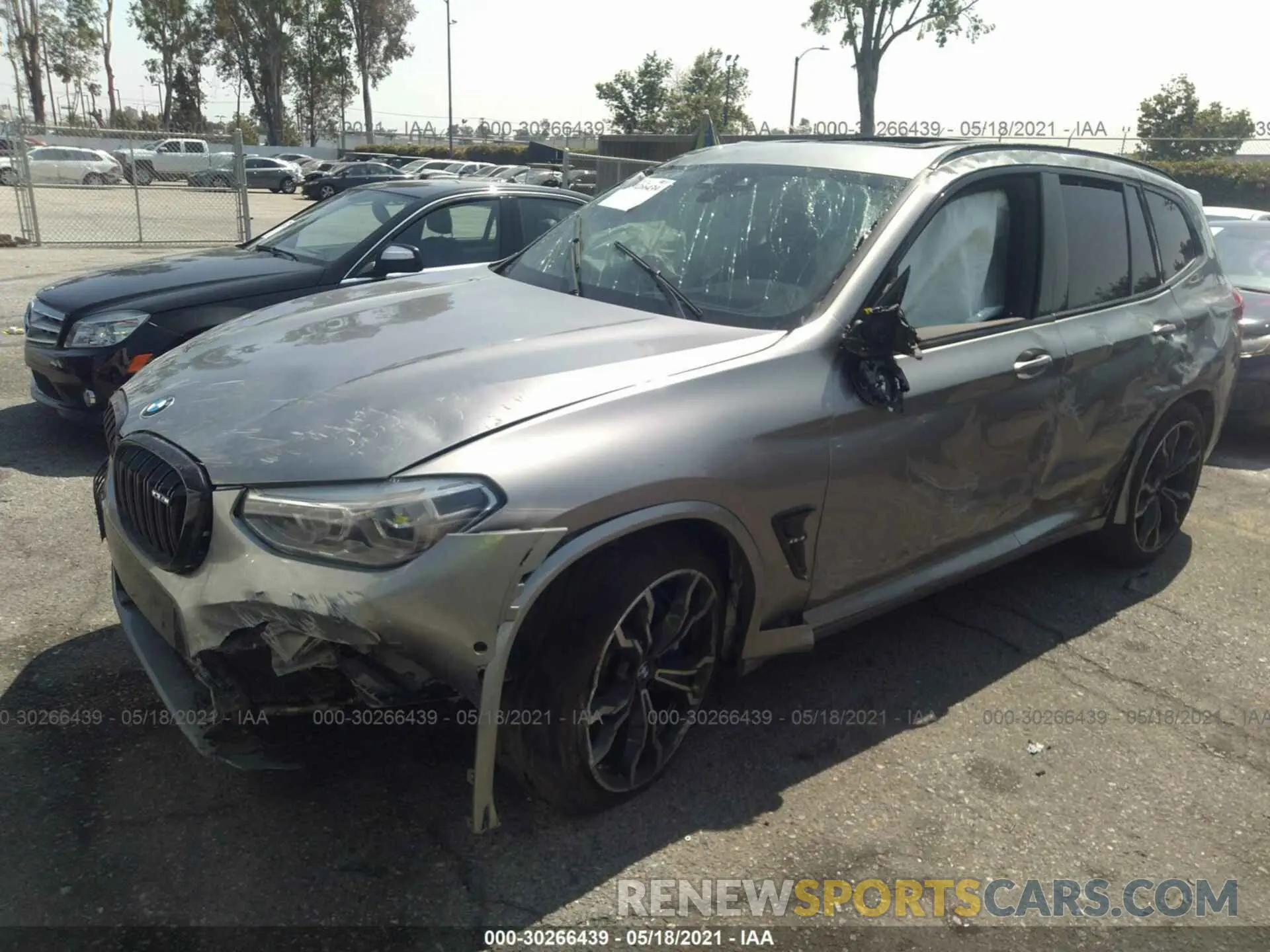 2 fotografías del automóvil dañado 5YMTS0C02L9C26554 BMW X3 M 2020