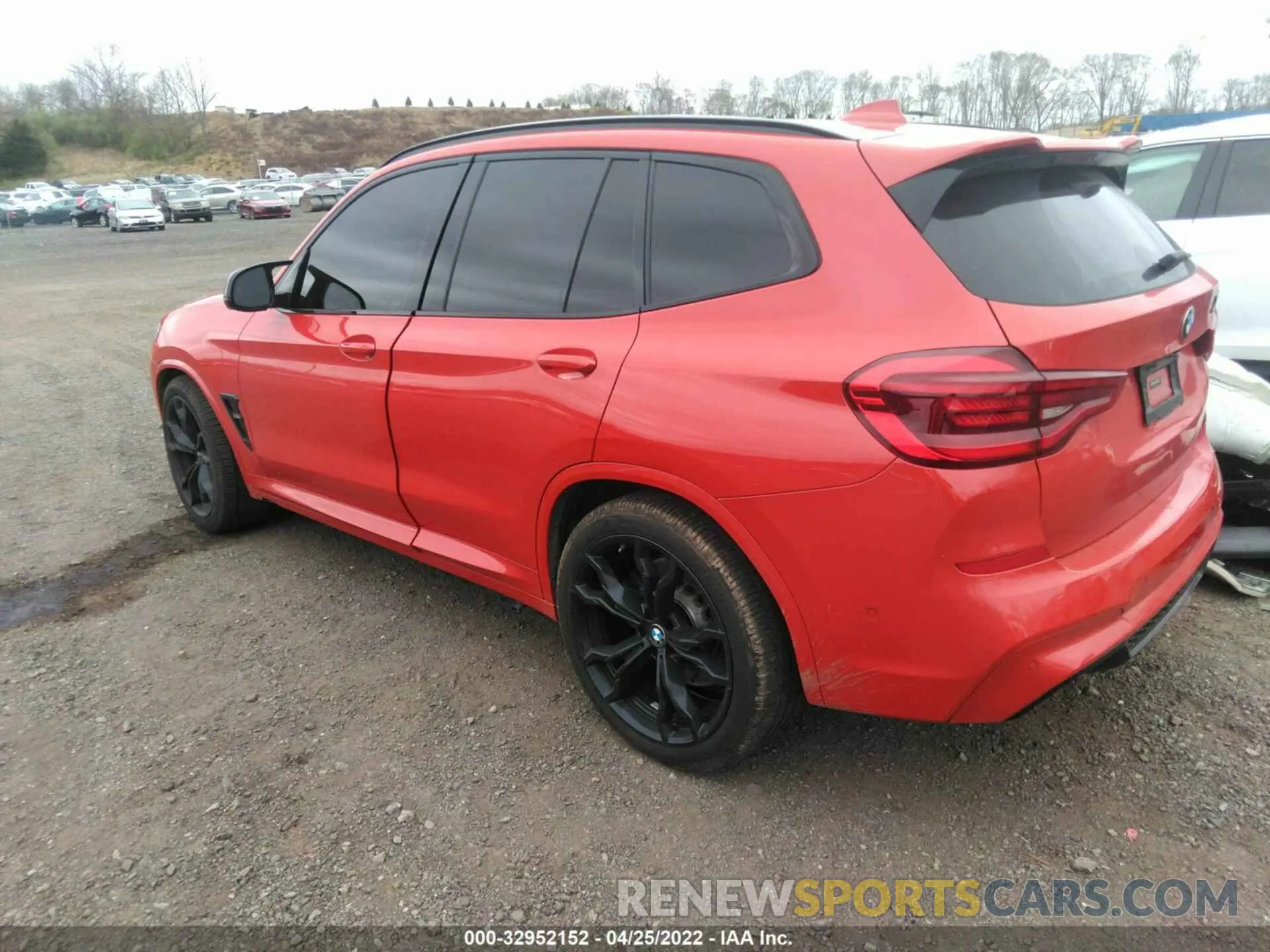 2 fotografías del automóvil dañado 5YMTS0C03L9B44042 BMW X3 M 2020