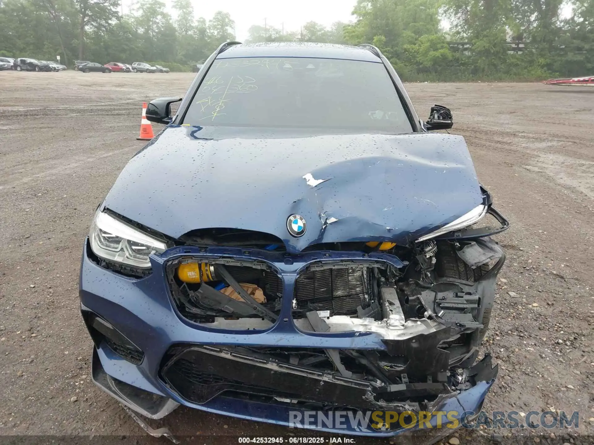 12 fotografías del automóvil dañado 5YMTS0C03L9B74349 BMW X3 M 2020