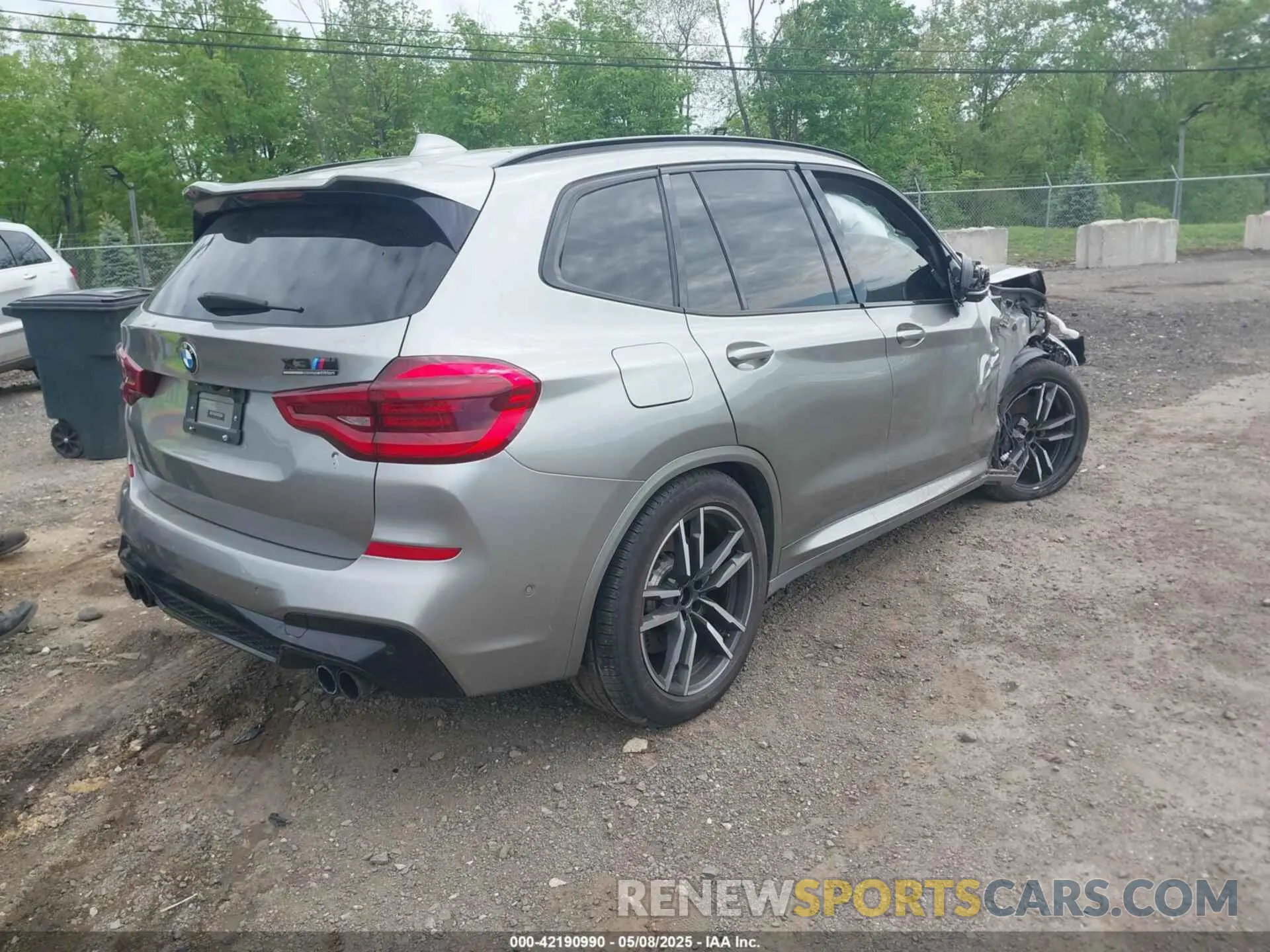 4 fotografías del automóvil dañado 5YMTS0C03L9C47882 BMW X3 M 2020