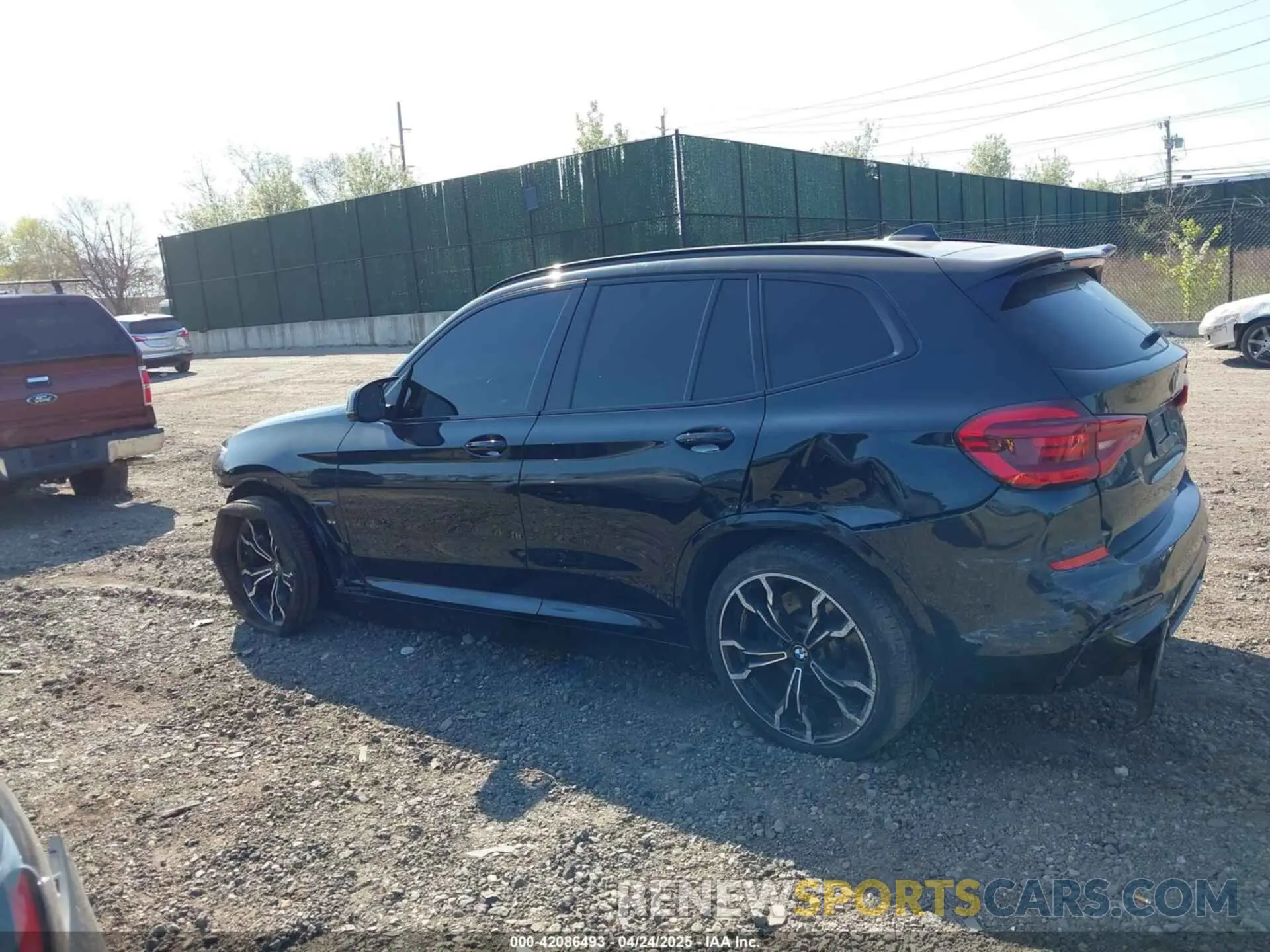 14 fotografías del automóvil dañado 5YMTS0C08L9B17273 BMW X3 M 2020