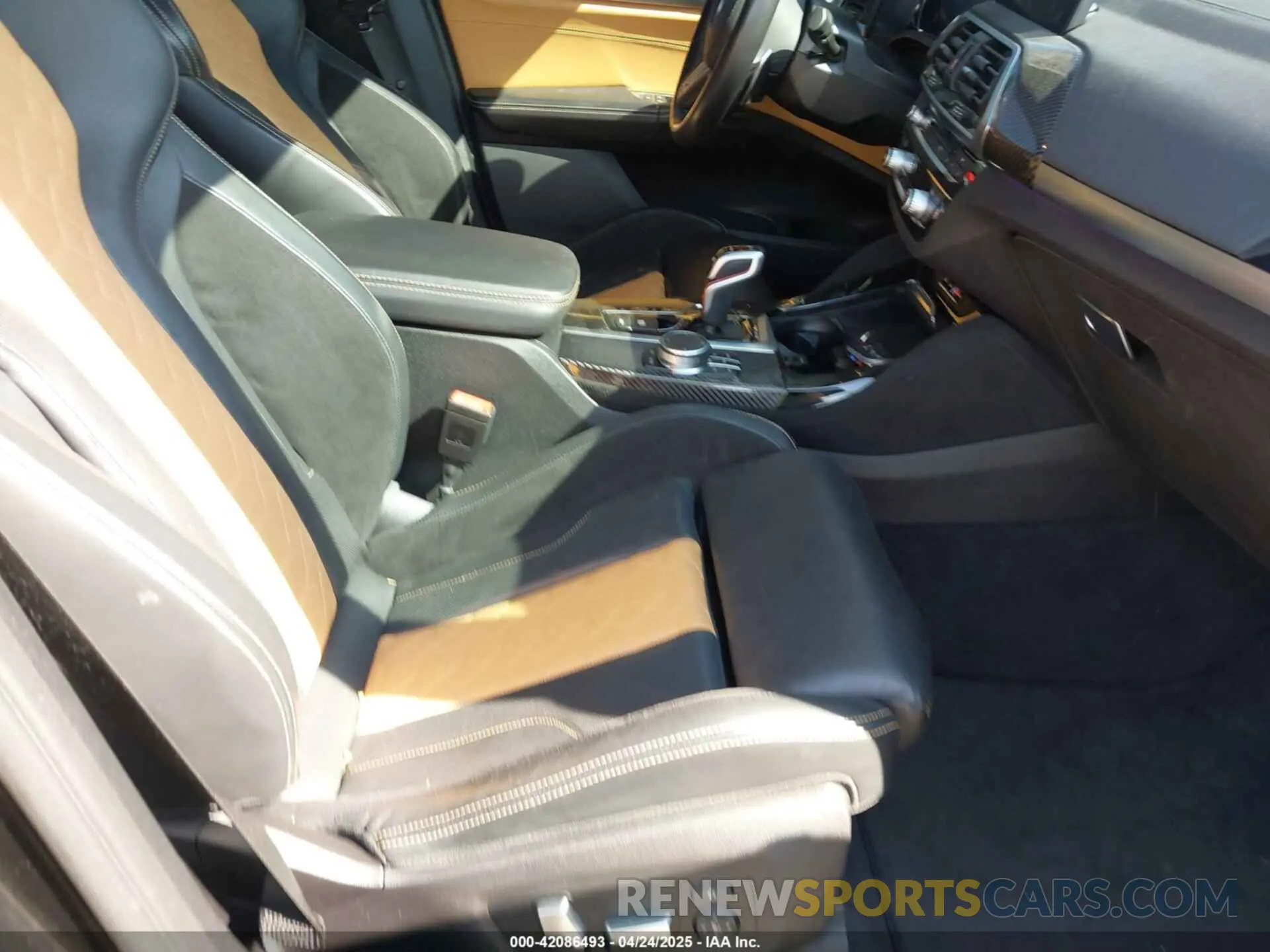 5 fotografías del automóvil dañado 5YMTS0C08L9B17273 BMW X3 M 2020