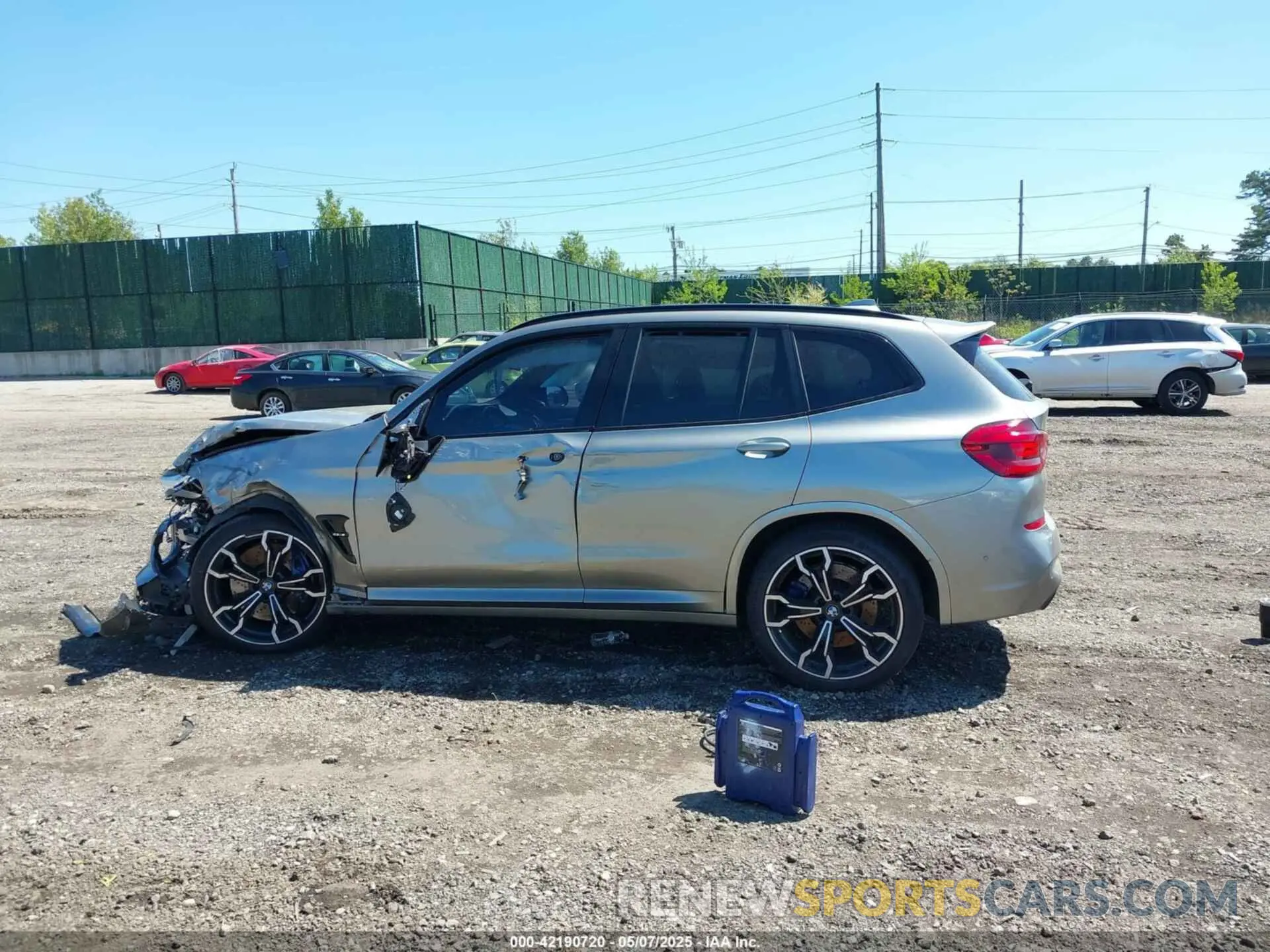 14 fotografías del automóvil dañado 5YMTS0C01M9G99914 BMW X3 M 2021